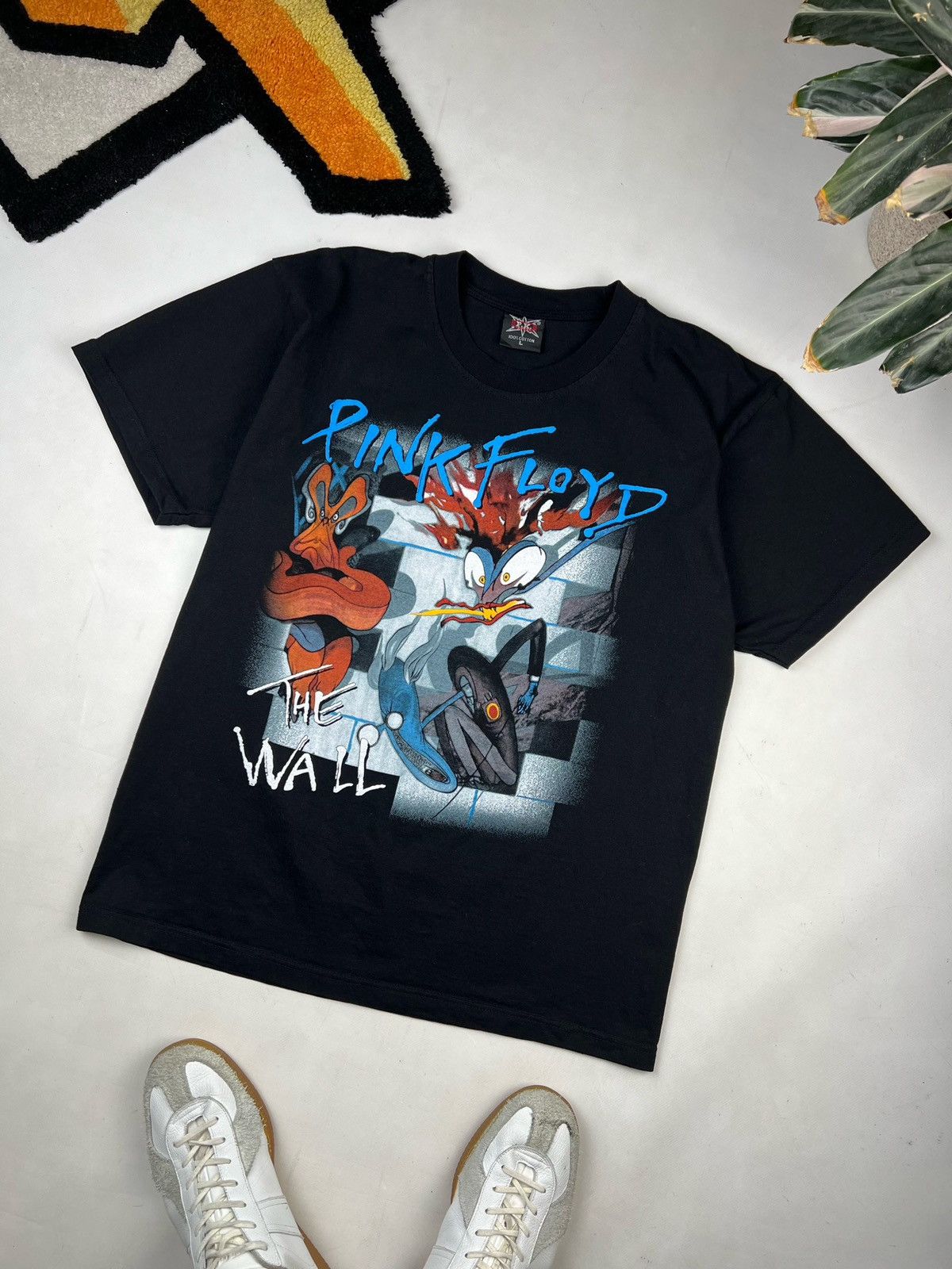 Band Tees × Vintage Vintage Pink Floyd The Wall t-shirt (Black Sabbath) Size US L / EU 52-54 / 3 - 6 Thumbnail