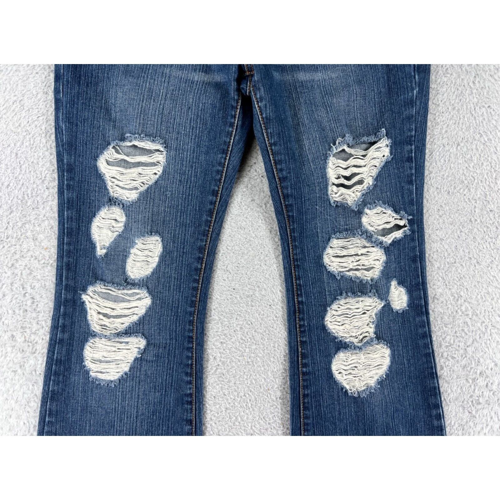 Denime Premiere Women's Flared Denim Jeans Size 3 Blue Cotton Embroidered Distressed 90s Style Size 26" / US 2 / IT 38 - 6 Thumbnail