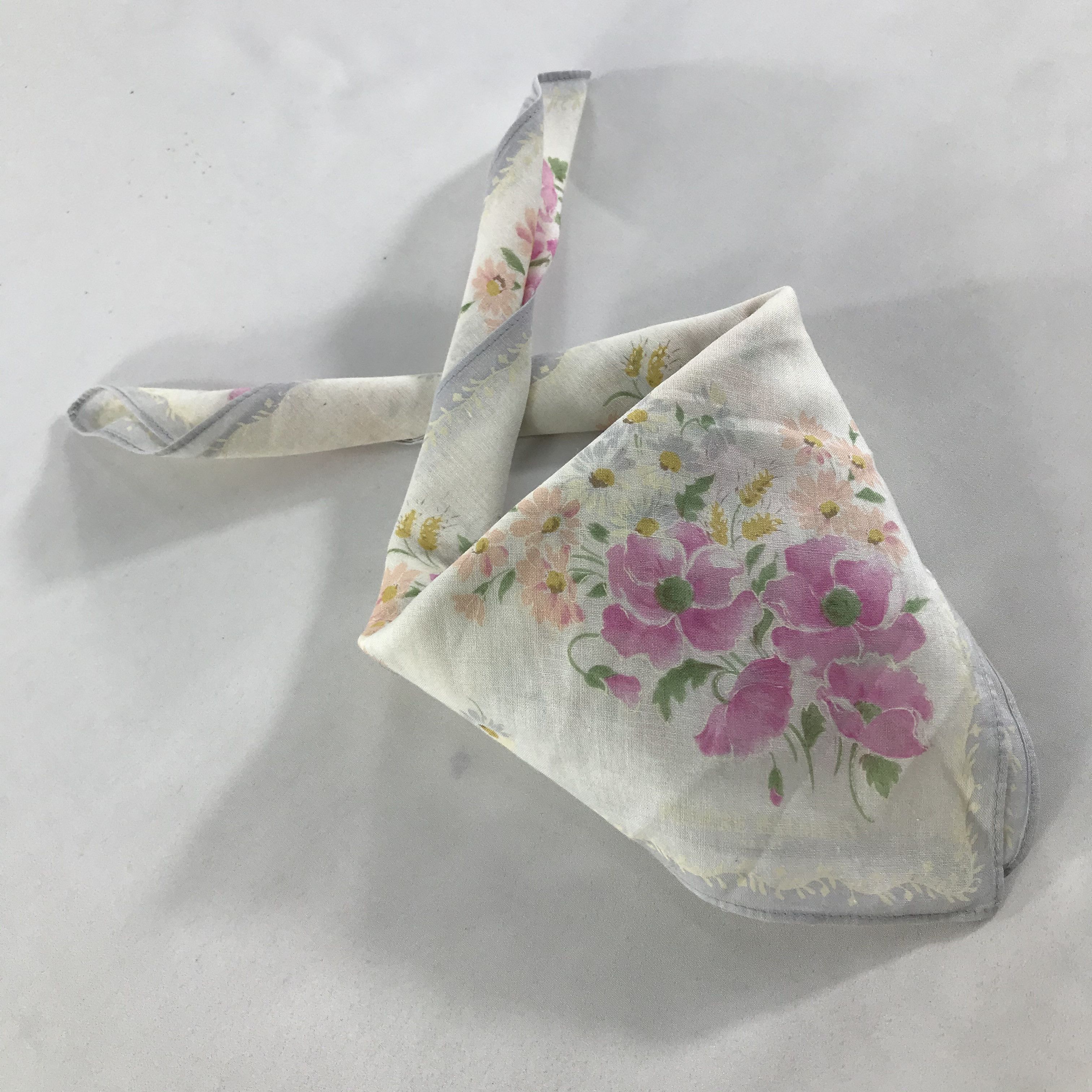 Pierre Balmain × Vintage Pierre Balmain Bandana / Handkerchief / Neckerchief - S1679 Size ONE SIZE - 4 Thumbnail