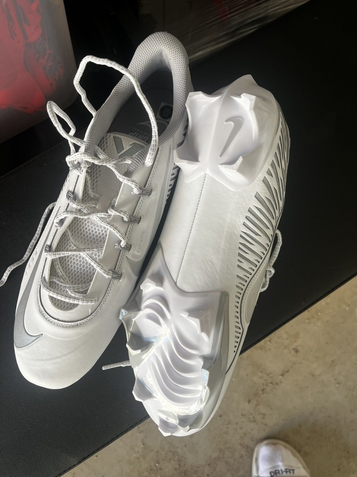 Nike Nike Carbon Elite Size US 15 / EU 48 - 2 Thumbnail