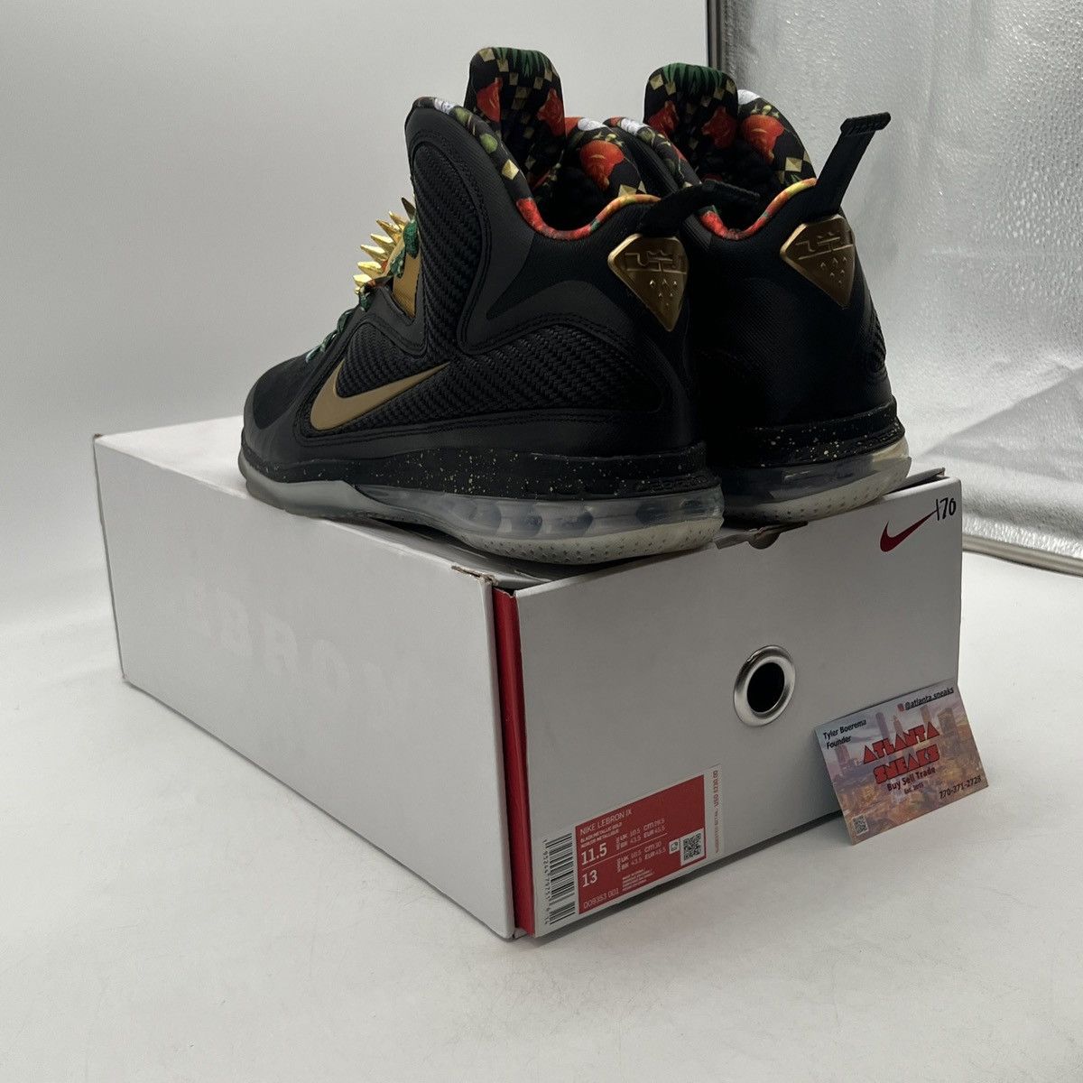 Nike Lebron 9 watch the throne Size US 11.5 / EU 44-45 - 4 Thumbnail