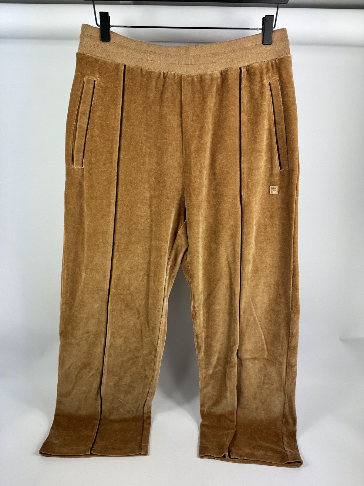 Fila FILA+ VELVET TRACKPANTS Size US 32 / EU 48 - 1 Thumbnail