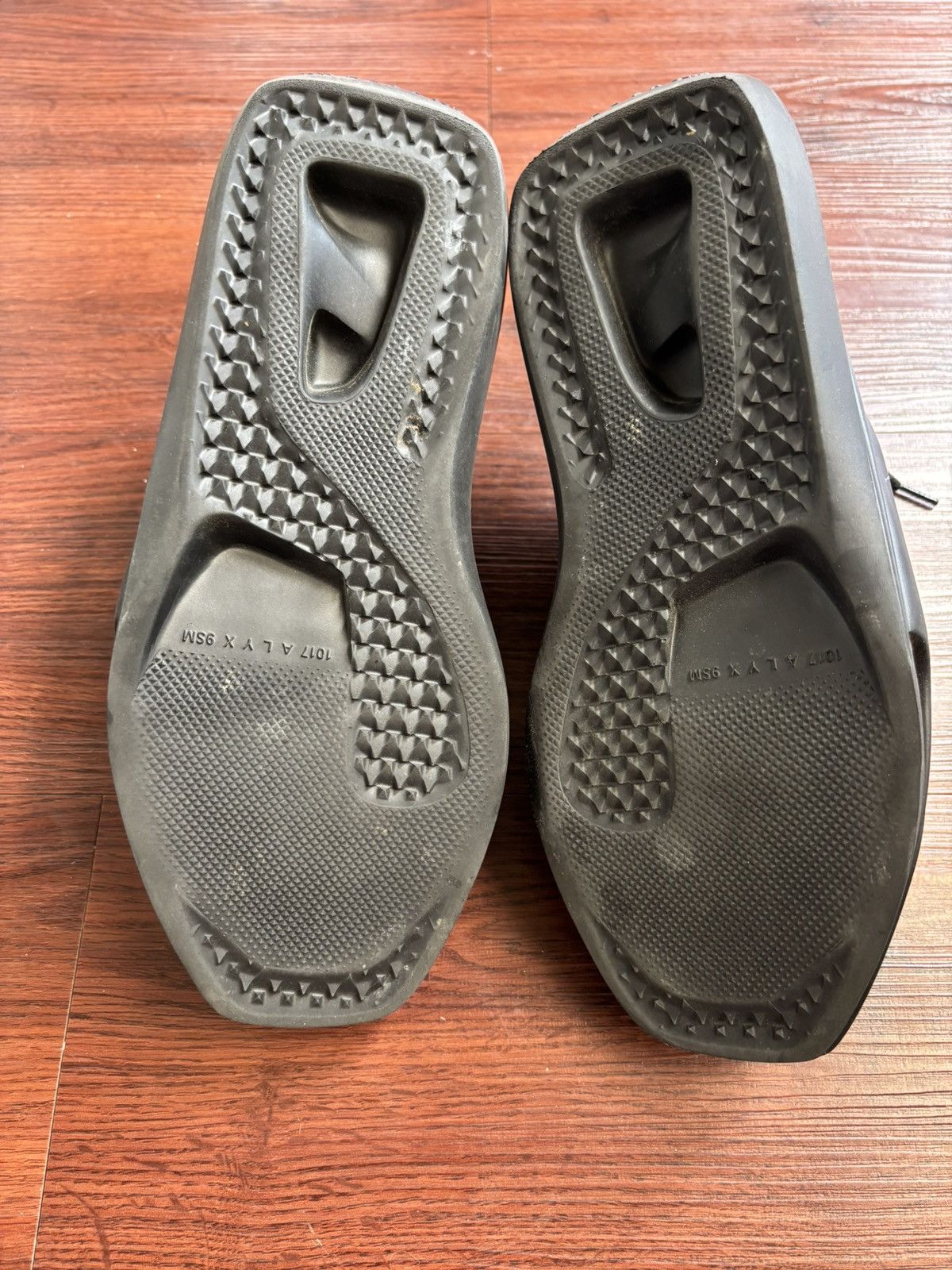 1017 ALYX 9SM 1017 Alyx Mono Mules Size US 8.5 / EU 41-42 - 8 Thumbnail