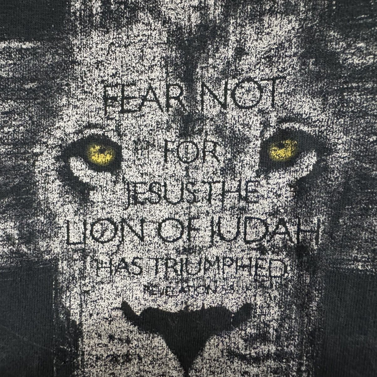 Gildan 2013 Kerusso Fear Not For Jesus The Lion Shirt Mens 2X Black Size US XXL / EU 58 / 5 - 12 Thumbnail