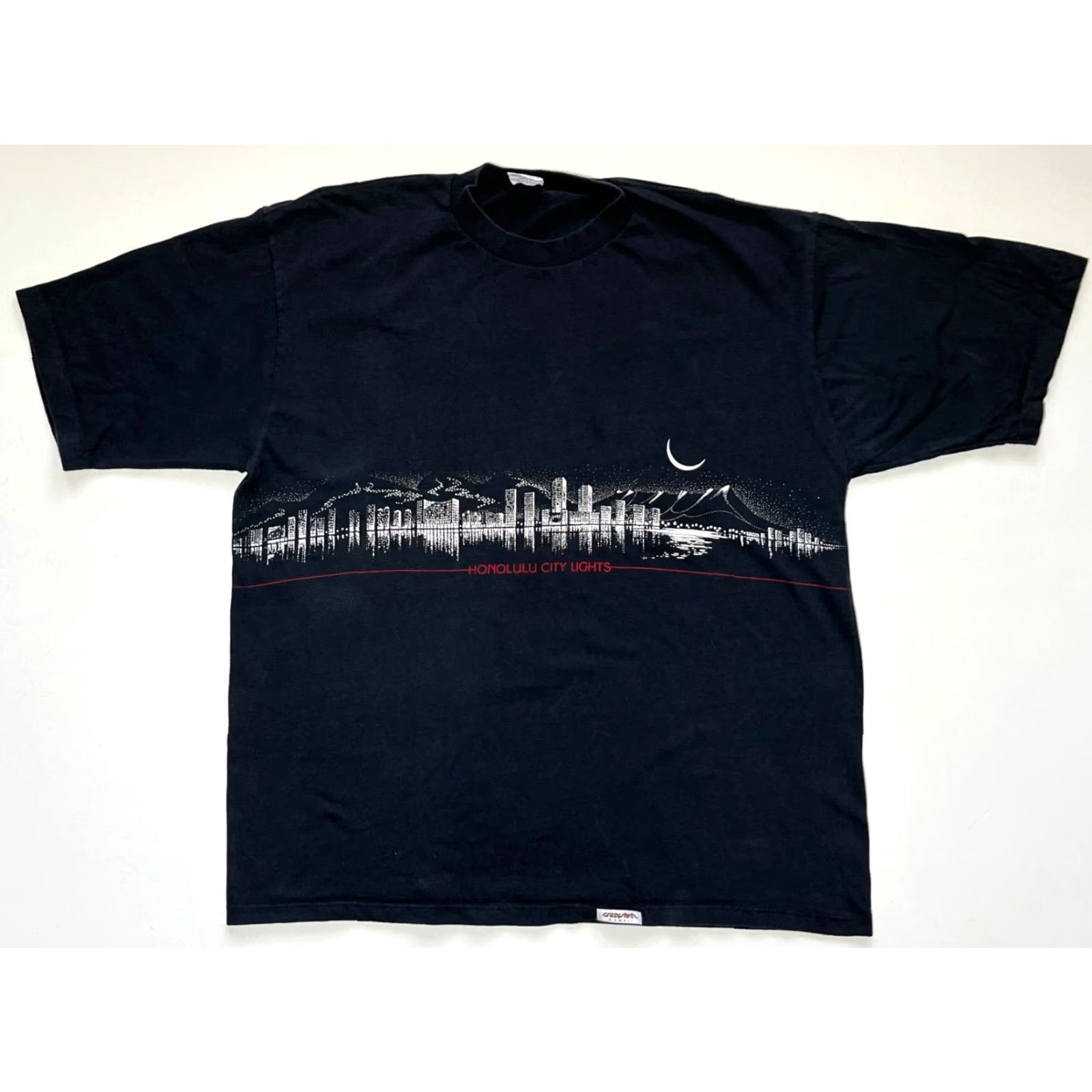 Vintage VINTAGE Crazy Shirts Hawaii T-Shirt Men’s XL City Lights Double-Sided 90s Hawaii Vintage XL Black T-Shirt Size US XL / EU 56 / 4 - 3 Thumbnail