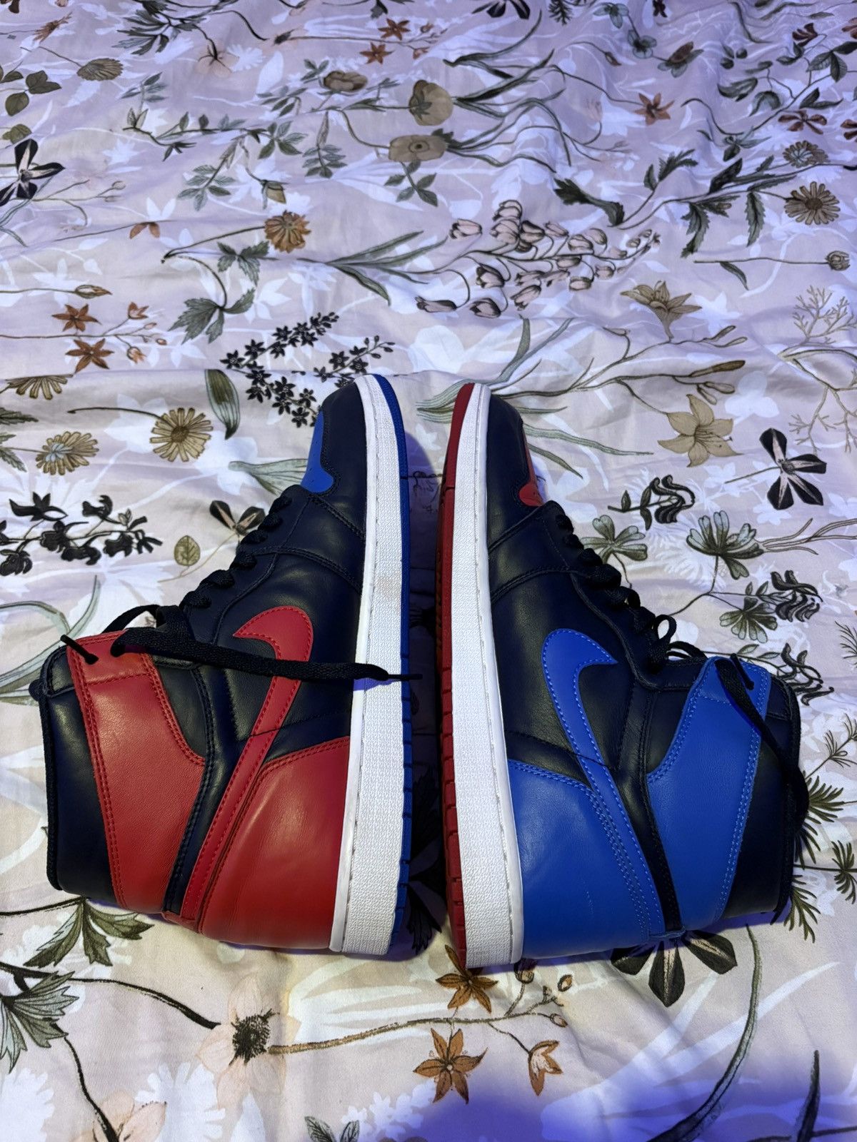 Jordan Brand Jordan 1 High Top 3 Size US 12.5 / EU 45-46 - 5 Thumbnail