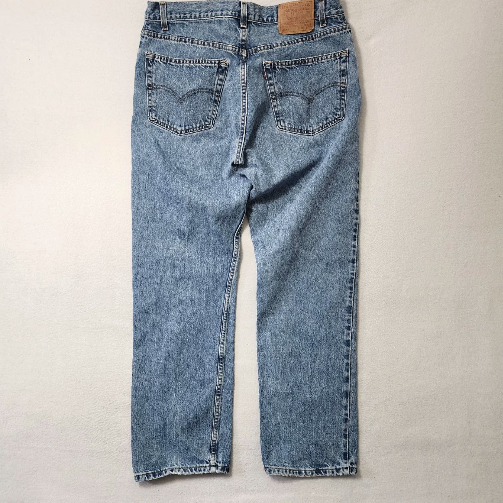 Levi's VINTAGE Levi's 505 Jeans Mens 36x31 Blue Straight Regular Workwear Distressed Grunge 90s Mens Jeans Regular Fit Blue 505 Levi's Size US 36 / EU 52 - 2 Thumbnail