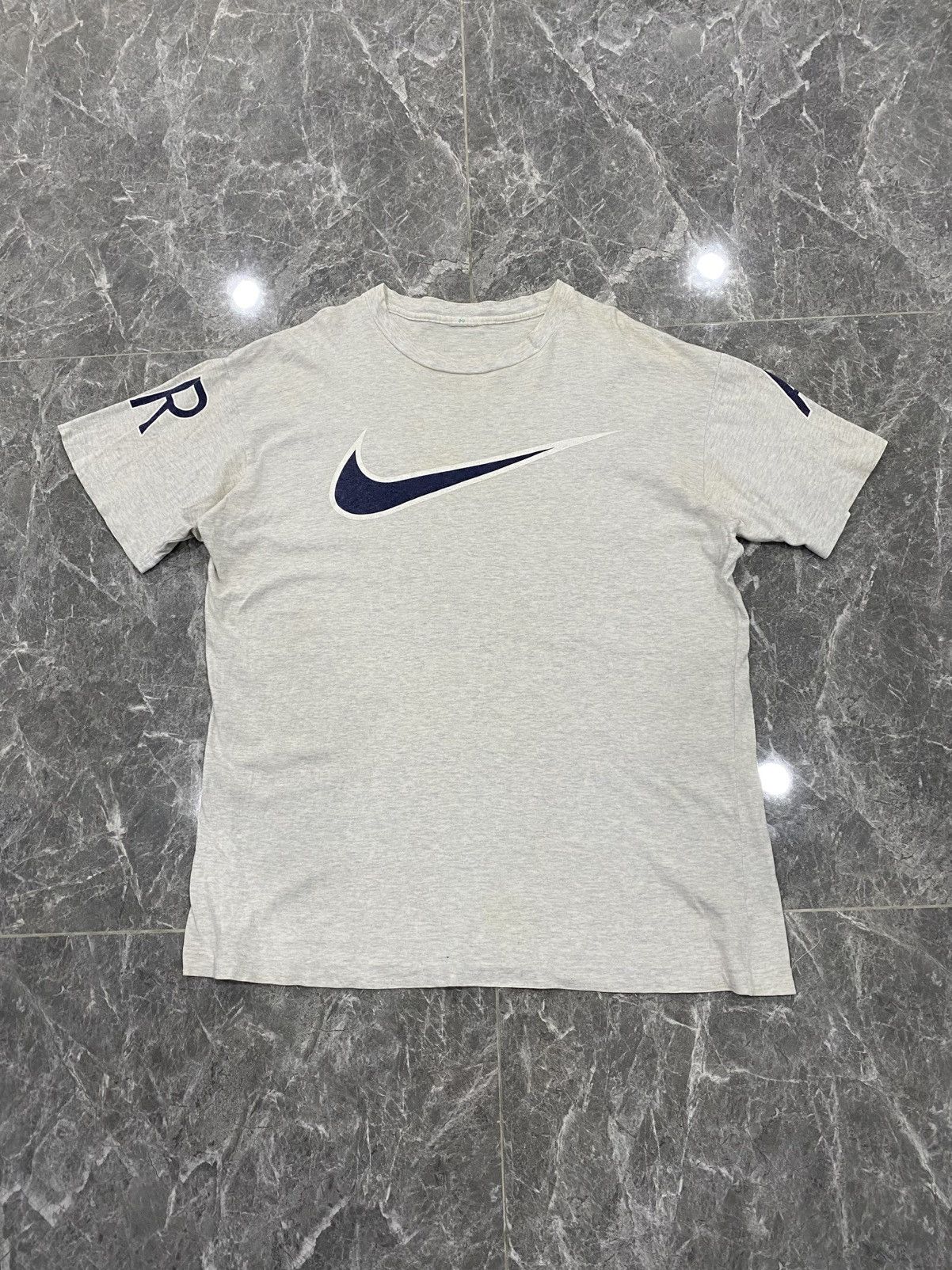 Nike × Vintage Vintage Nike Air Shirt Size US L / EU 52-54 / 3 - 1 Thumbnail