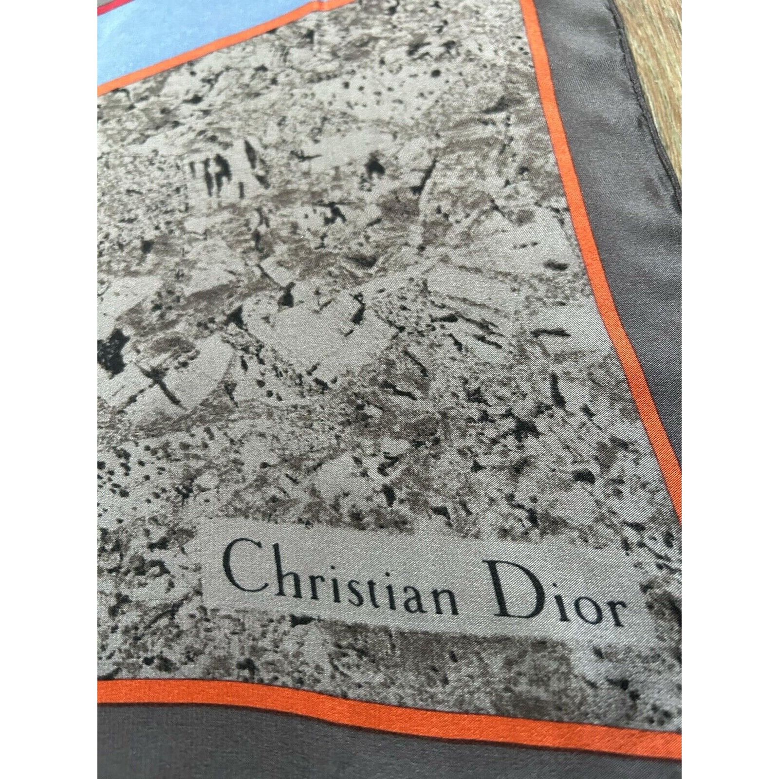 Christian Dior Monsieur CHRISTIAN DIOR Gray Geometric Silk Scarf 31’’- 28.8’’ EX CD Size ONE SIZE - 3 Thumbnail