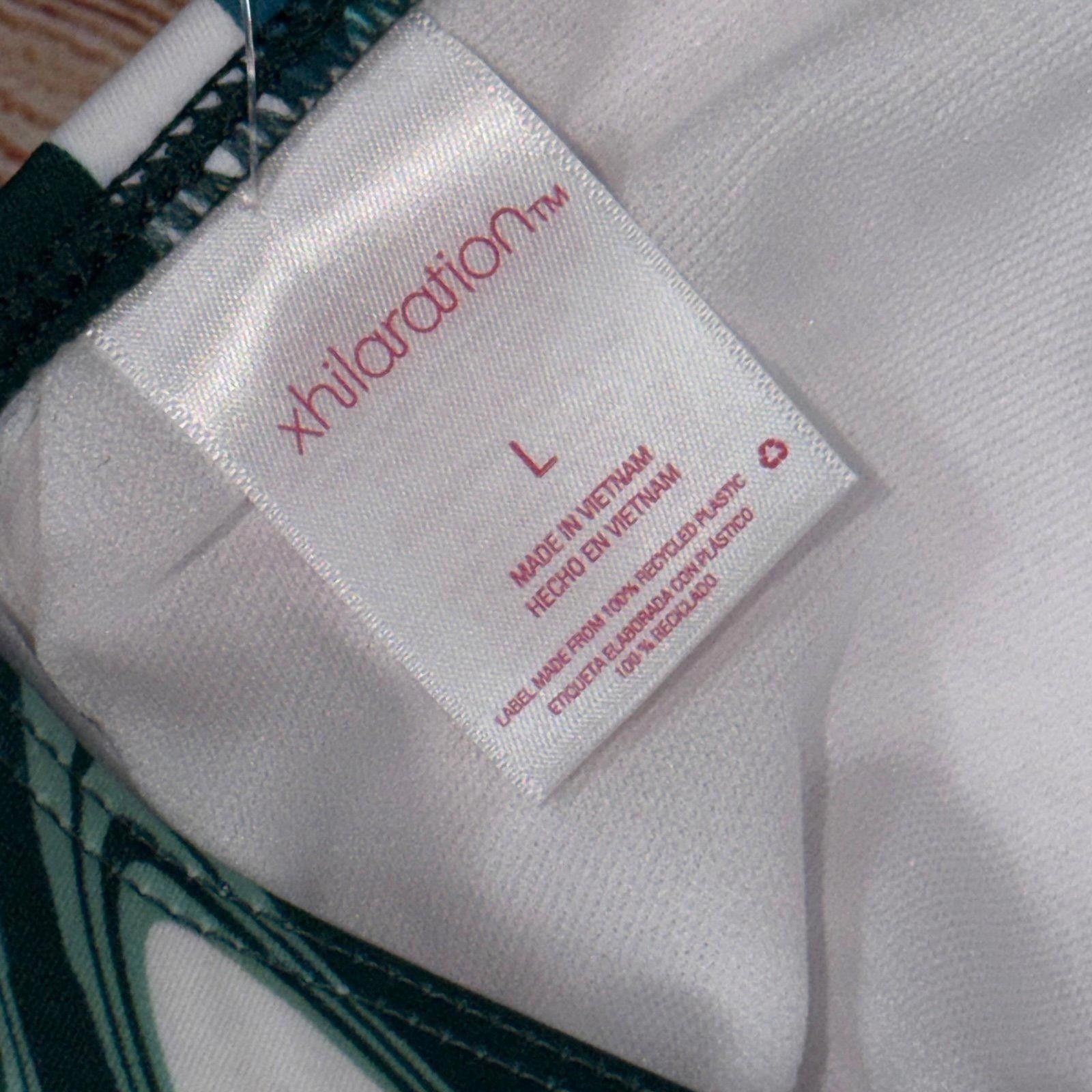 Other Xhilaration Large 8/10 Swirl Pattern Bikini Top NWT Size ONE SIZE - 6 Thumbnail