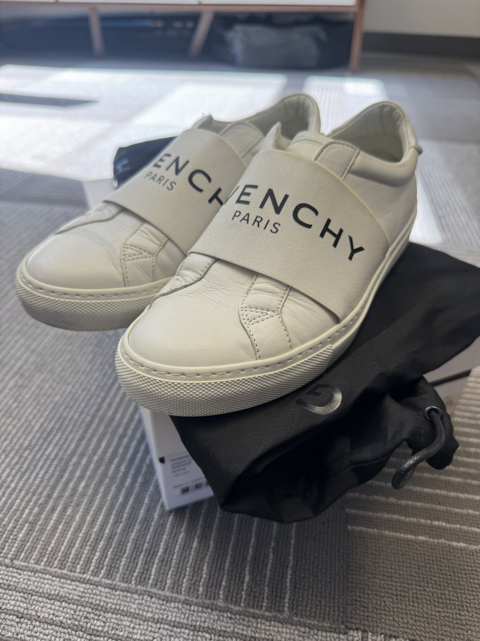 Givenchy Urban street white logo sneakers Size US 7 / IT 37 - 2 Thumbnail