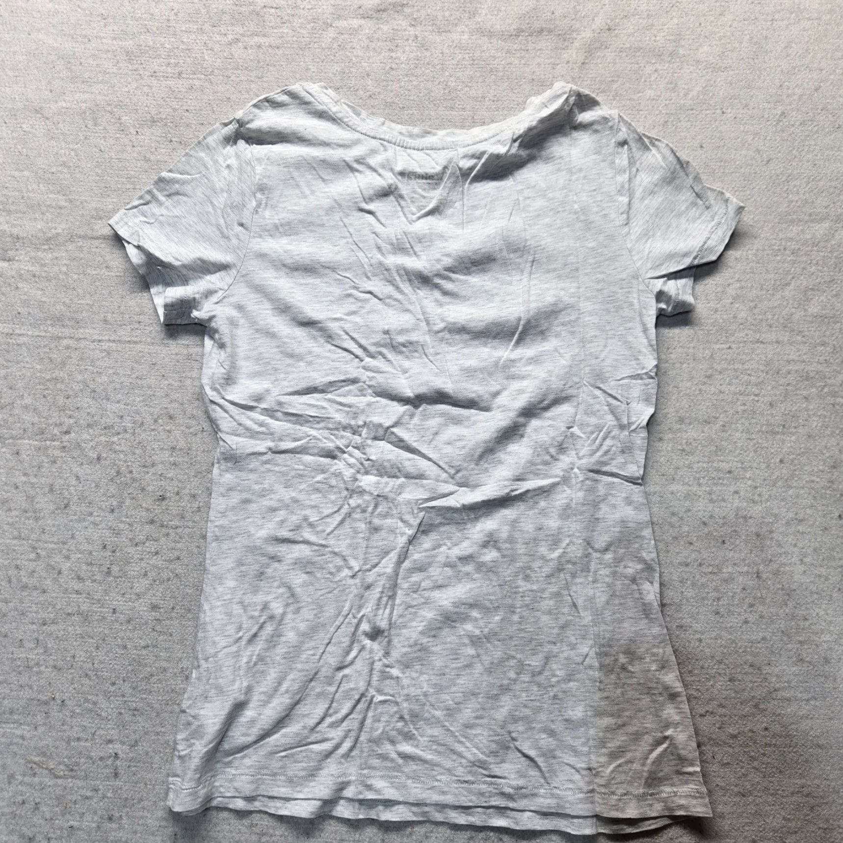 Gildan Gildan Shirt Unisex Adults T-Shirt Size S Small Gray Womens 90s Not applicable Size S / US 4 / IT 40 - 6 Thumbnail
