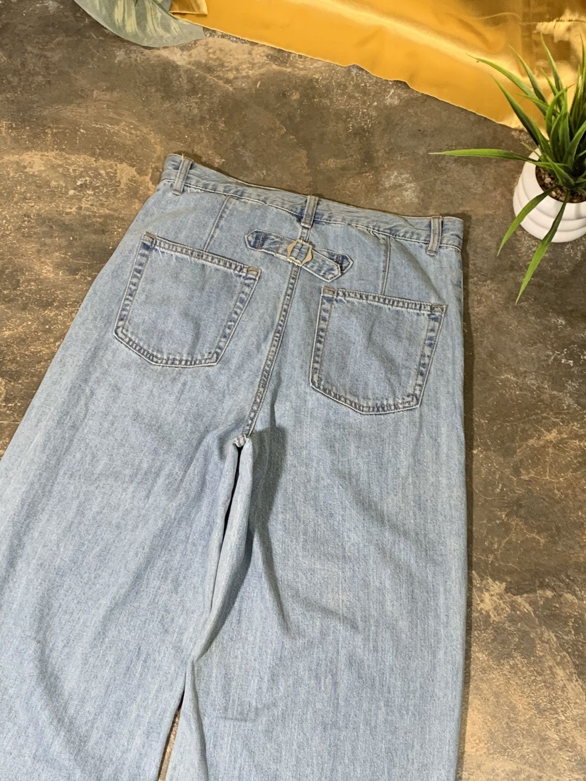 GU GU baggy wide leg baker buckleback jeans Size 30" / US 8 / IT 44 - 4 Thumbnail