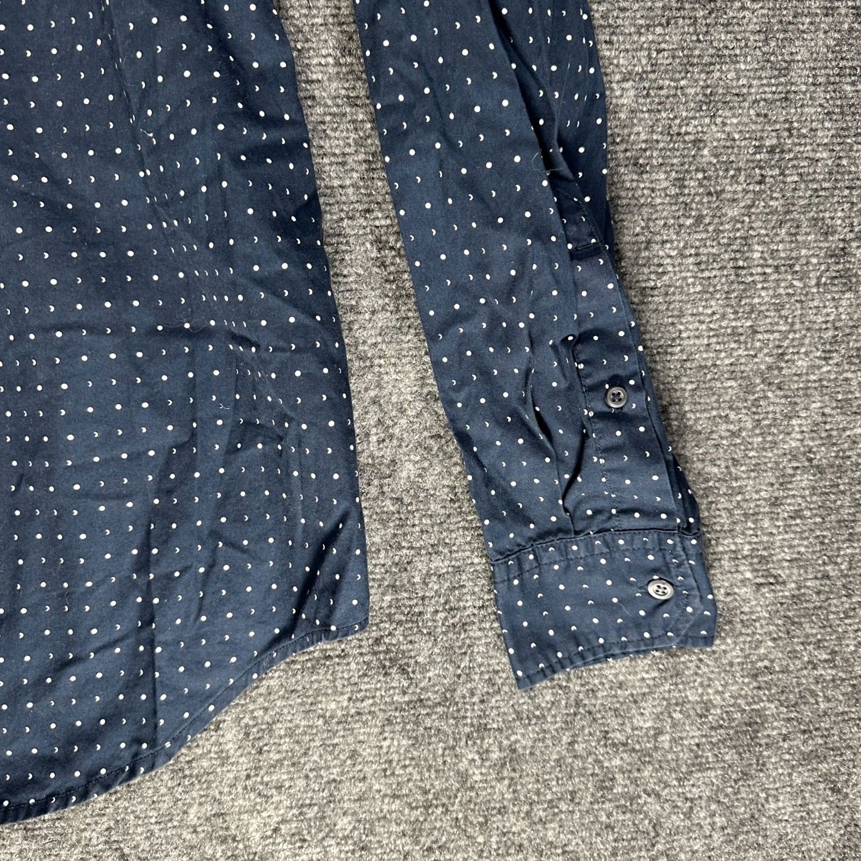 Banana Republic VINTAGE Banana Republic Shirt Mens L Camden Fit Blue Cotton Custom Wash Button Up Size US L / EU 52-54 / 3 - 4 Thumbnail
