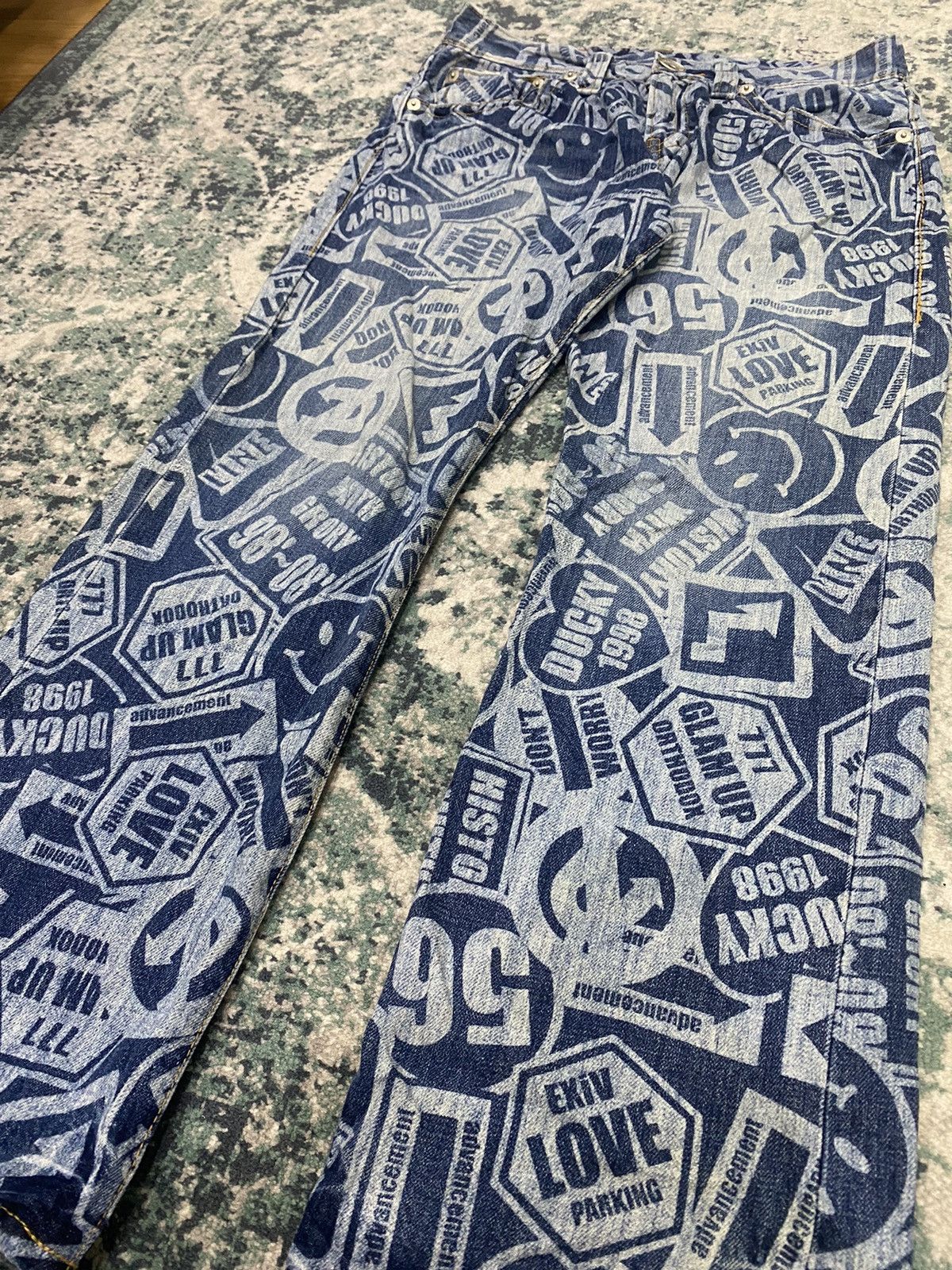 Hysteric Glamour Vintage Co&Lu All Over Acid Wash Printed Effect Smiley Jeans Size US 31 - 8 Thumbnail