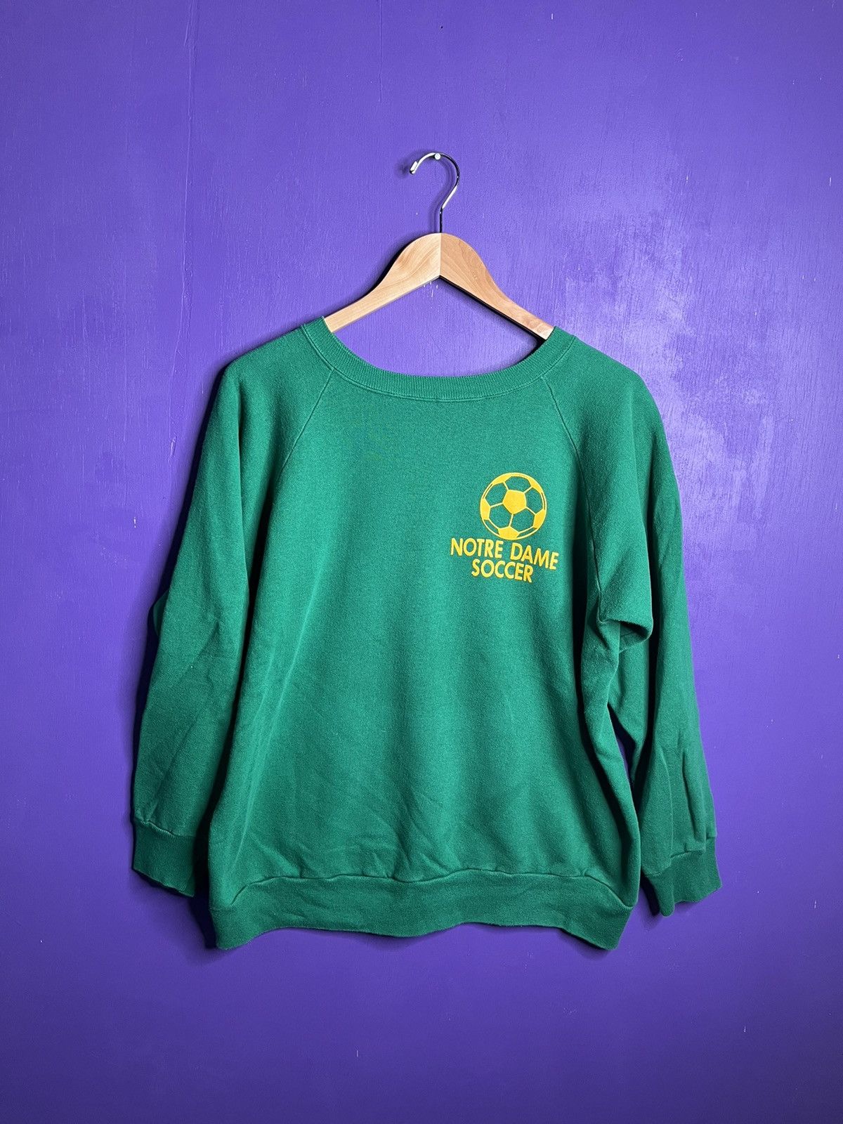 Champion × Vintage Vintage 80s Champion Notre dame soccer sweatshirt Size US L / EU 52-54 / 3 - 1 Thumbnail