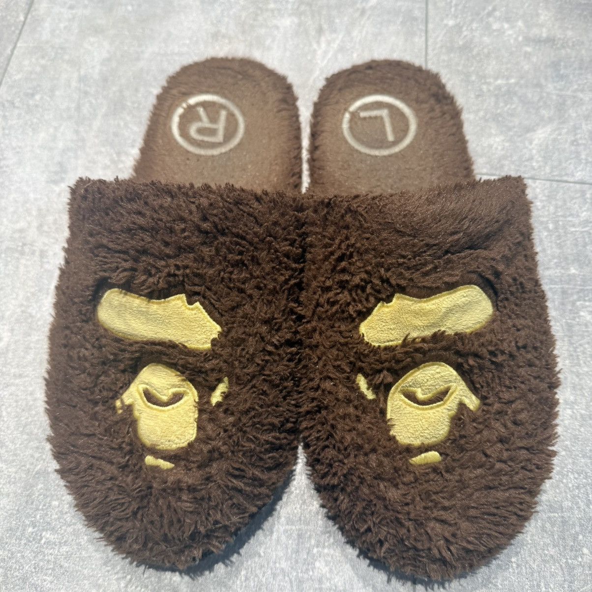 Bape Rare BAPE A BATHING APE BROWN HEAD SLIPPERS Size US 10 / EU 43 - 1 Thumbnail