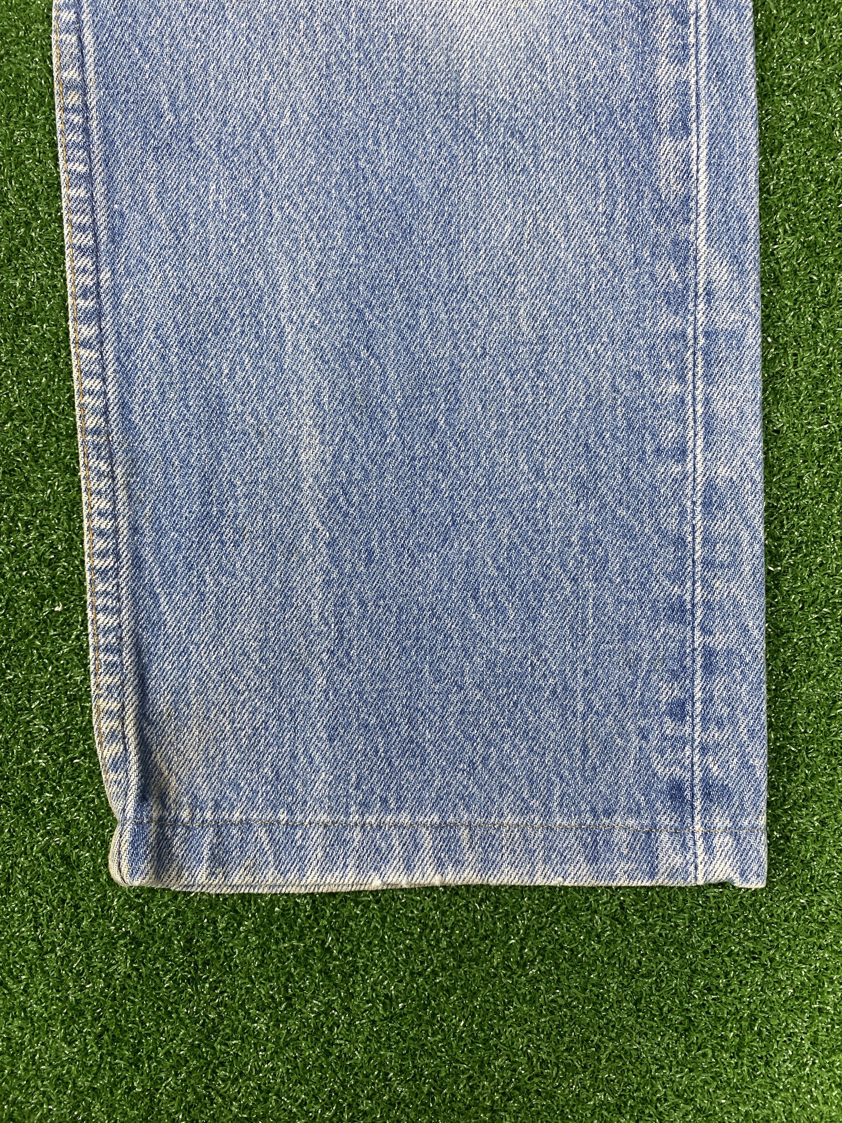 Levi's Vintage Levi's 501 Straight Cut Faded Mid Wash Jeans CP0053 Size US 30 / EU 46 - 5 Thumbnail