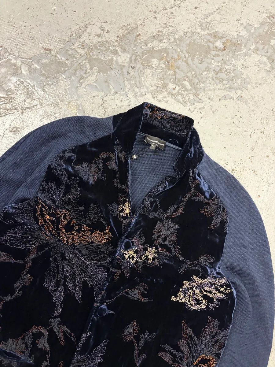 Emporio Armani AW2018 Emporio Armani Navy Velvet Floral Embroidered Hybrid Jacket Size US L / EU 52-54 / 3 - 5 Thumbnail