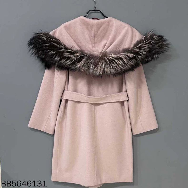 Max Mara Max Mara Bathrobe coat with pink fur collar Size M / US 6-8 / IT 42-44 - 3 Thumbnail