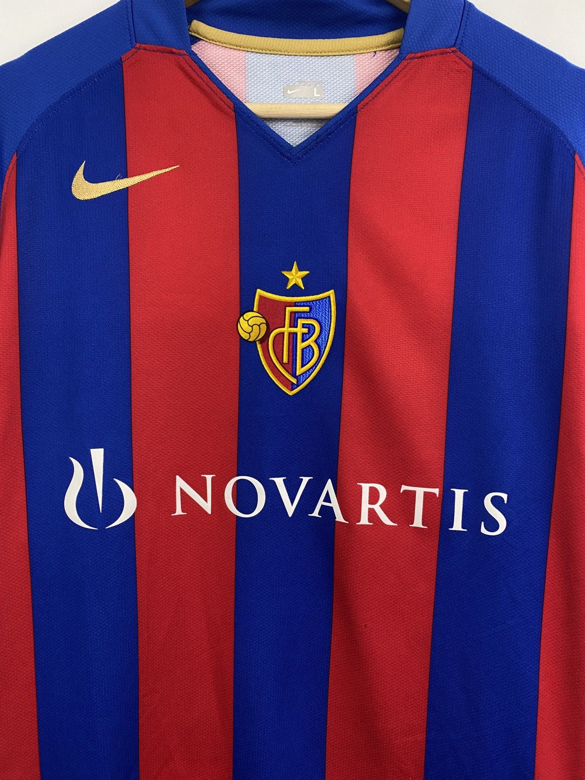 Nike 🇨🇭 Vintage 2009 Nike Alex 50 Basel Jersey Soccer T-Shirt Rare Size US L / EU 52-54 / 3 - 5 Thumbnail
