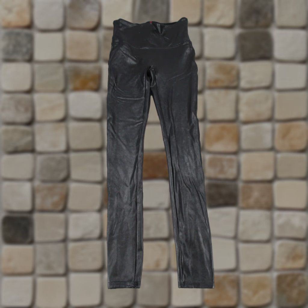 Spanx Spanx Leggings Womens Small Black Faux Leather Ankle Shiny Yoga Dance Travel Casual Size 28" / US 6 / IT 42 - 1 Thumbnail