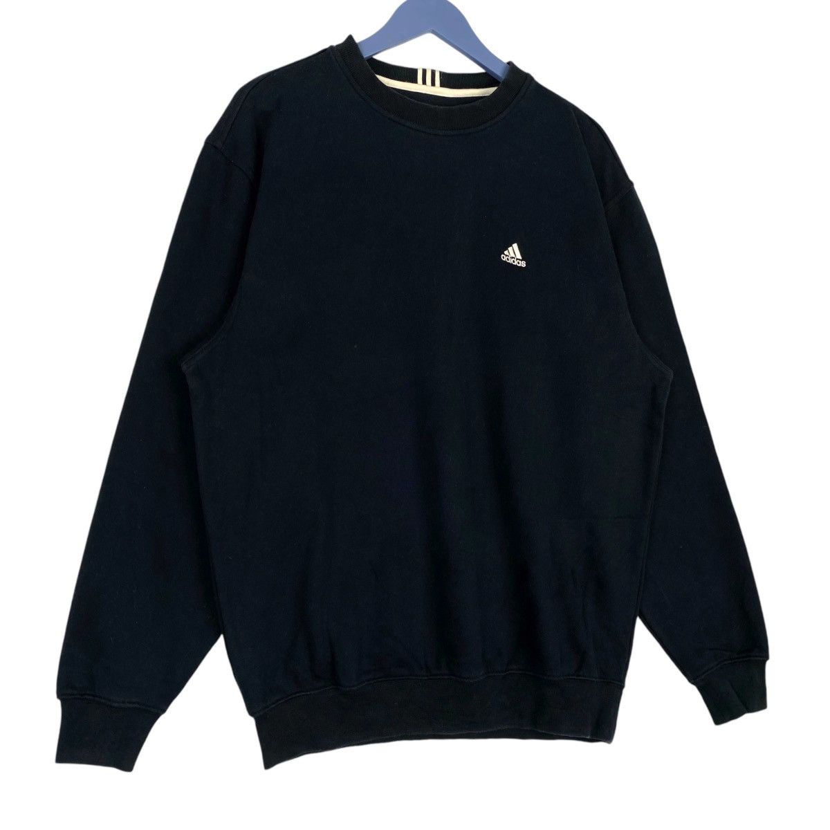 Adidas × Vintage Vintage Adidas Small Embroidered Logo Crewneck Sweatshirt Size US L / EU 52-54 / 3 - 3 Thumbnail