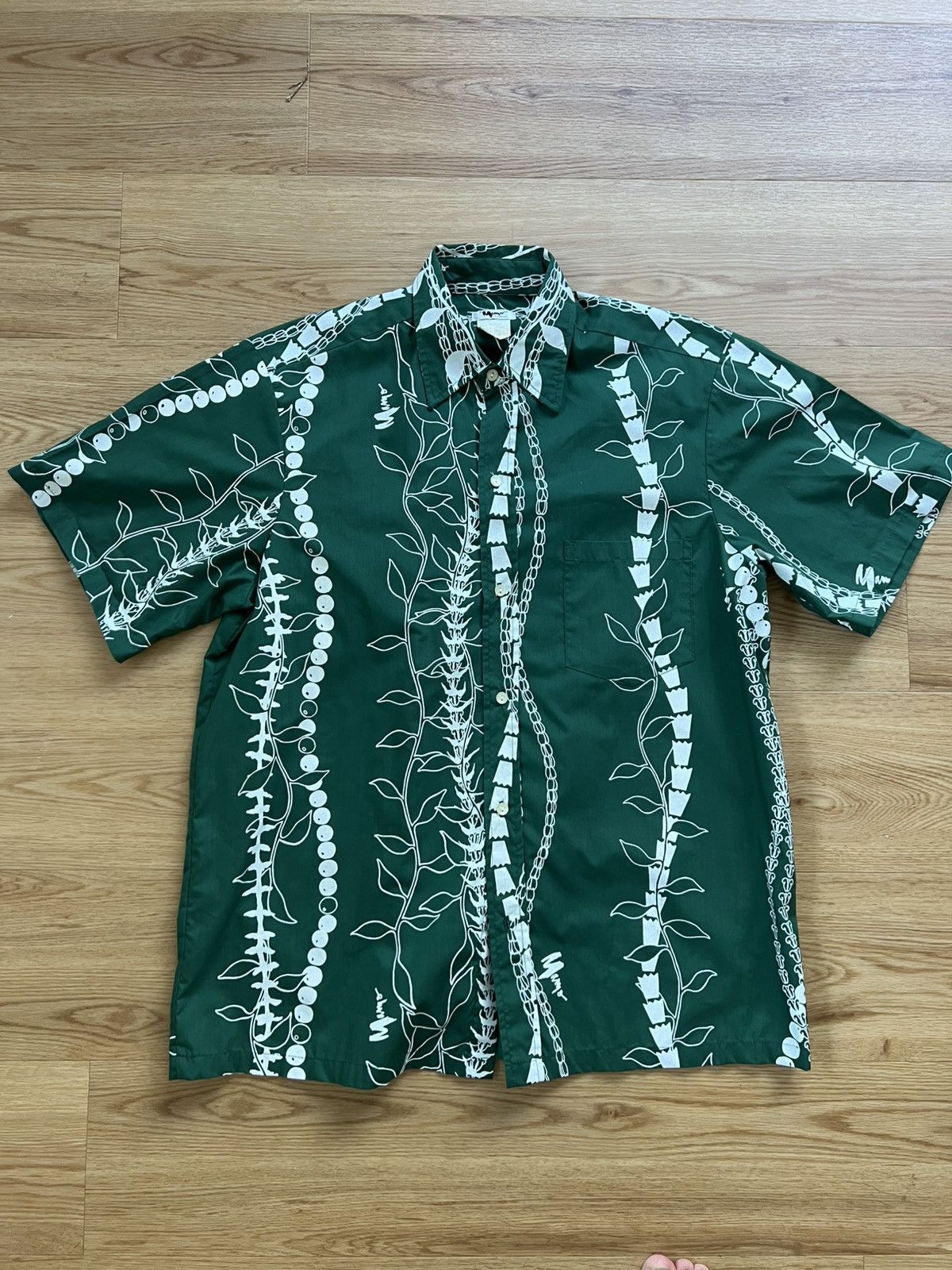 Other Vintage Hawaiian Shirt - Made in Hawaii Size US L / EU 52-54 / 3 - 1 Thumbnail