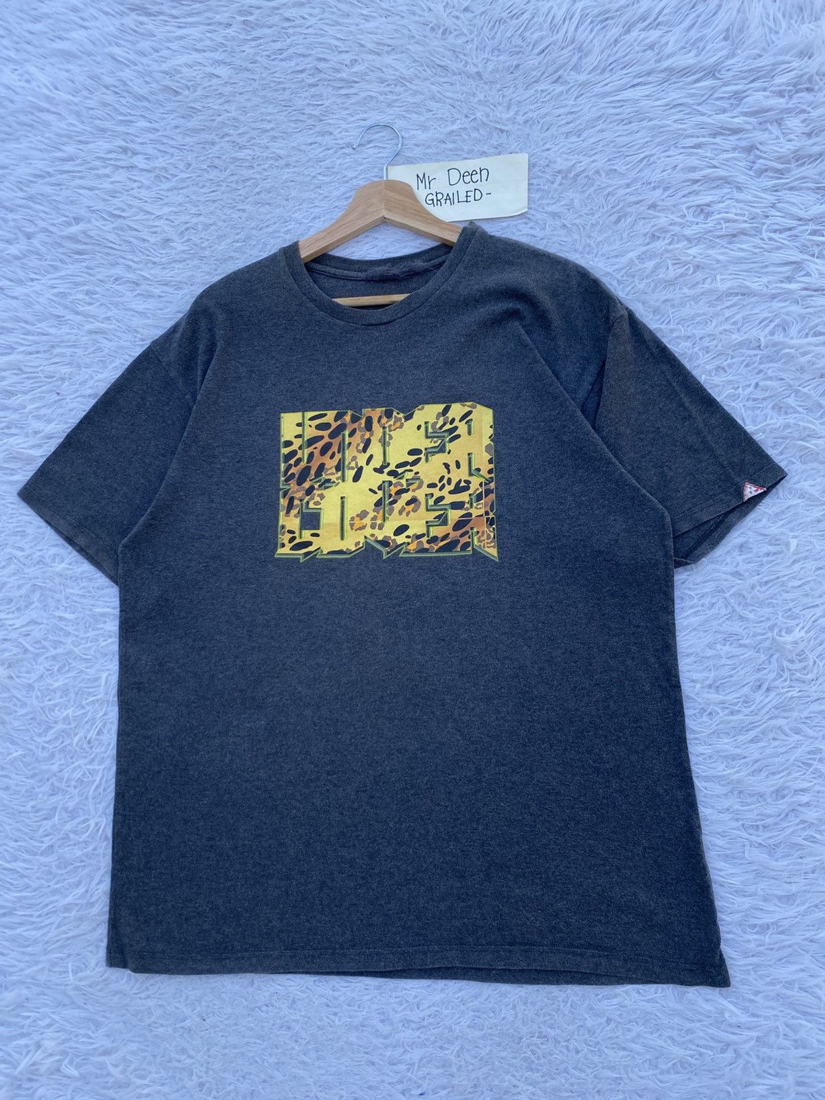 Undercover AW2001 Undercover ‘Leopard Logo’ Graphic T-Shirt Size US L / EU 52-54 / 3 - 4 Thumbnail
