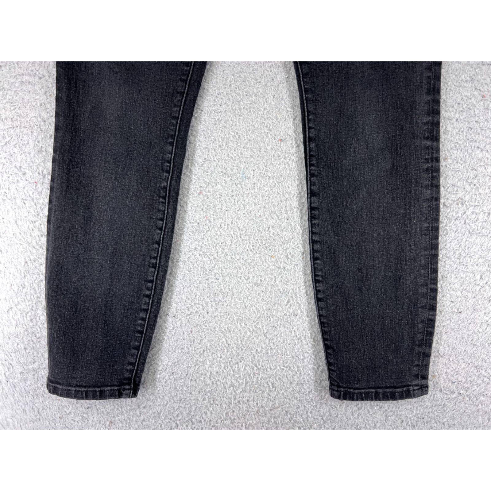Tommy Hilfiger Tommy Hilfiger Jeans Womens 6 Black Denim Slim Tapered Mid Rise 25x26 Womens Size 28" / US 6 / IT 42 - 2 Thumbnail