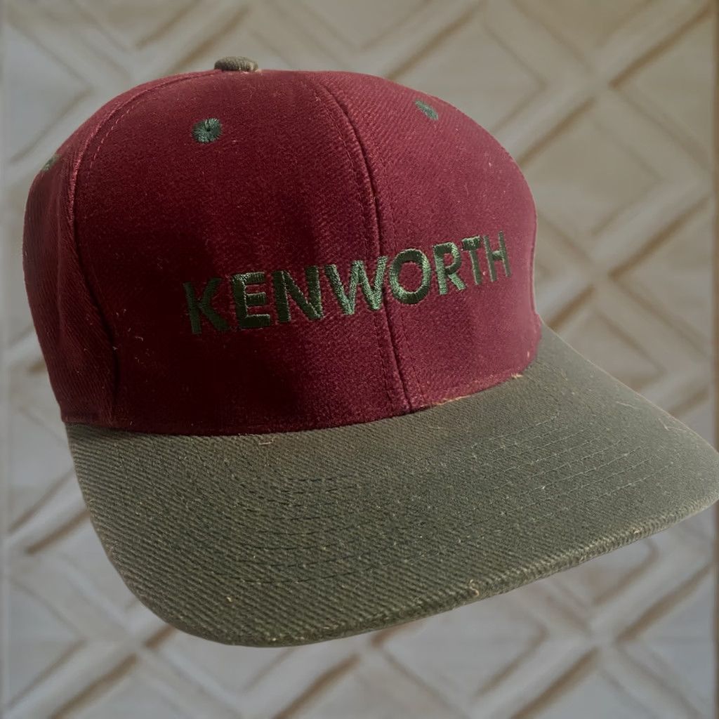 FRED VINTAGE Kenworth USA SnapBack Hat Red Men Adjustable Sacramento CA Boys Girls Mens Womens Size ONE SIZE - 1 Thumbnail