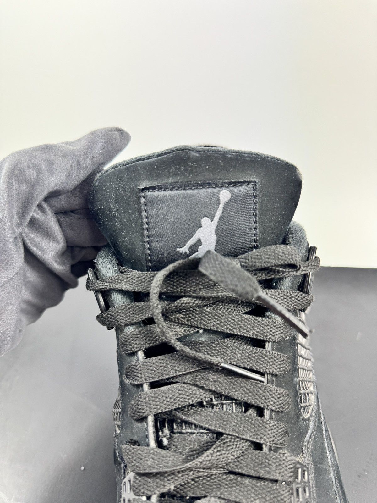 Nike AIR JORDAN 4 RETRO SNEAKERS Size US 10 / EU 43 - 7 Thumbnail