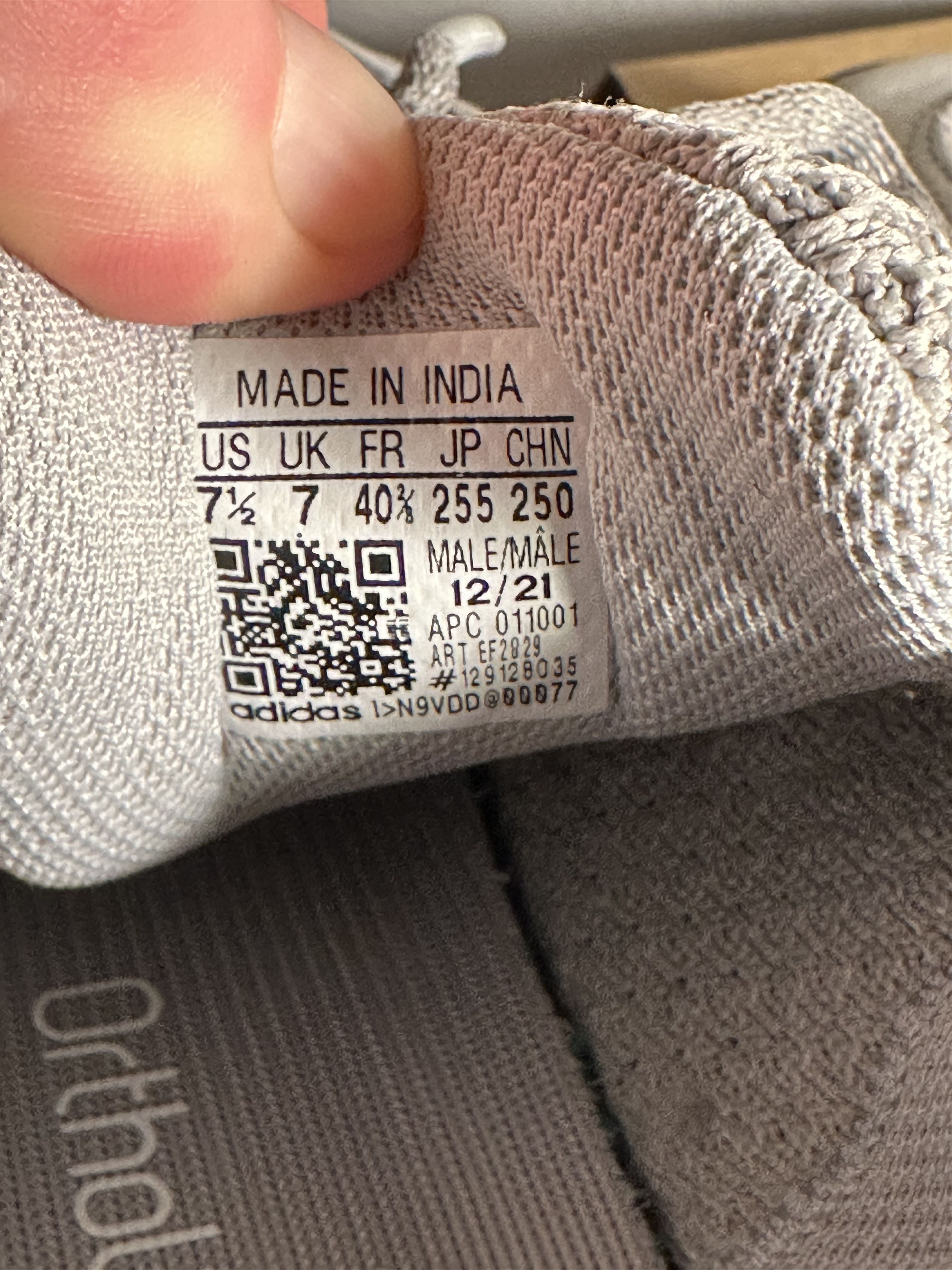 Yeezy Adidas Yeezy Boost 700 V2 Low Static Size 7.5 Size US 7.5 / EU 40-41 - 7 Thumbnail