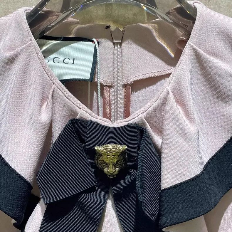 Gucci Gucci Cherry blossom pink ruffled lapel tiger head dress 2 Size XXS / US 00 / IT 34 - 3 Thumbnail