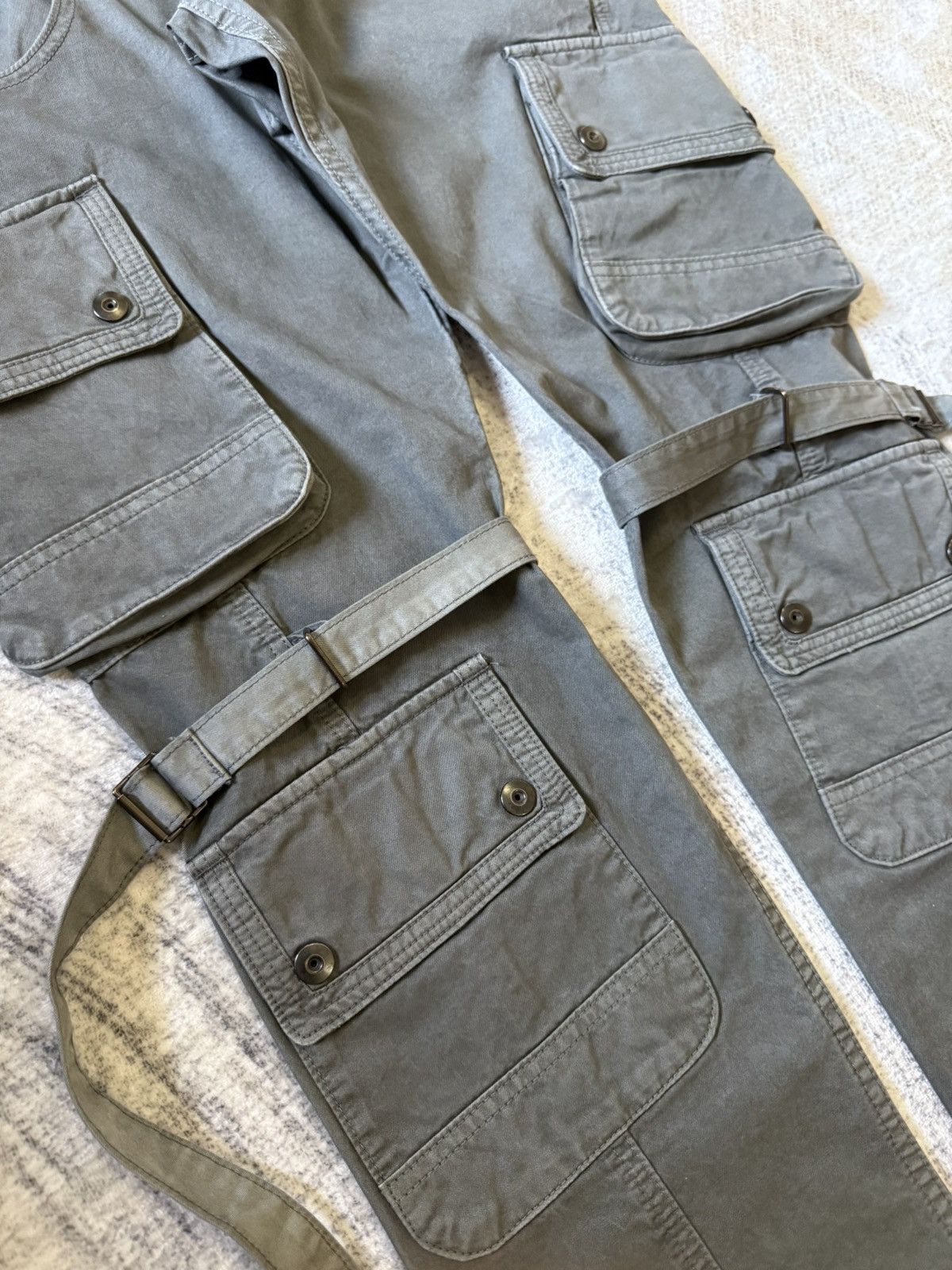 Japanese Brand Tette Homme Plag Bondage Deconstructed Cut & Sew Cargo Pants Size US 32 / EU 48 - 13 Thumbnail