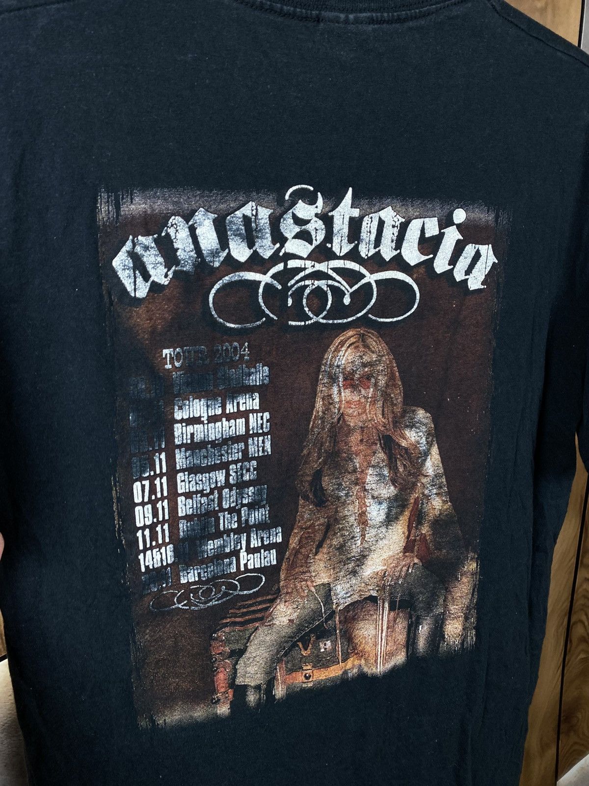 Band Tees 🎸Vintage 2004 T-Shirt Anastacia Live At Last Tour Rock Tee🎸 Size US M / EU 48-50 / 2 - 3 Thumbnail