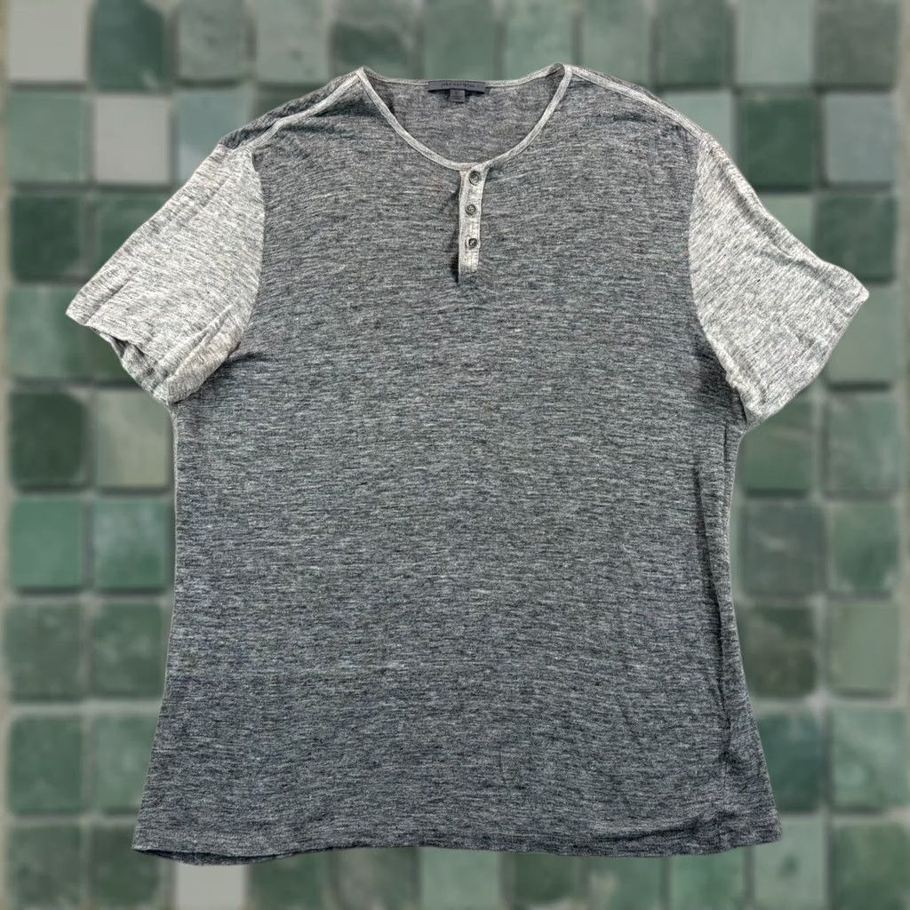 John Varvatos John Varvatos Henley T Shirt Men XL Grey 100% Raglan Short Sleeve Designer Shirt Colourblock Beach City Classic USA 2000s 90s? Size US XL / EU 56 / 4 - 1 Thumbnail