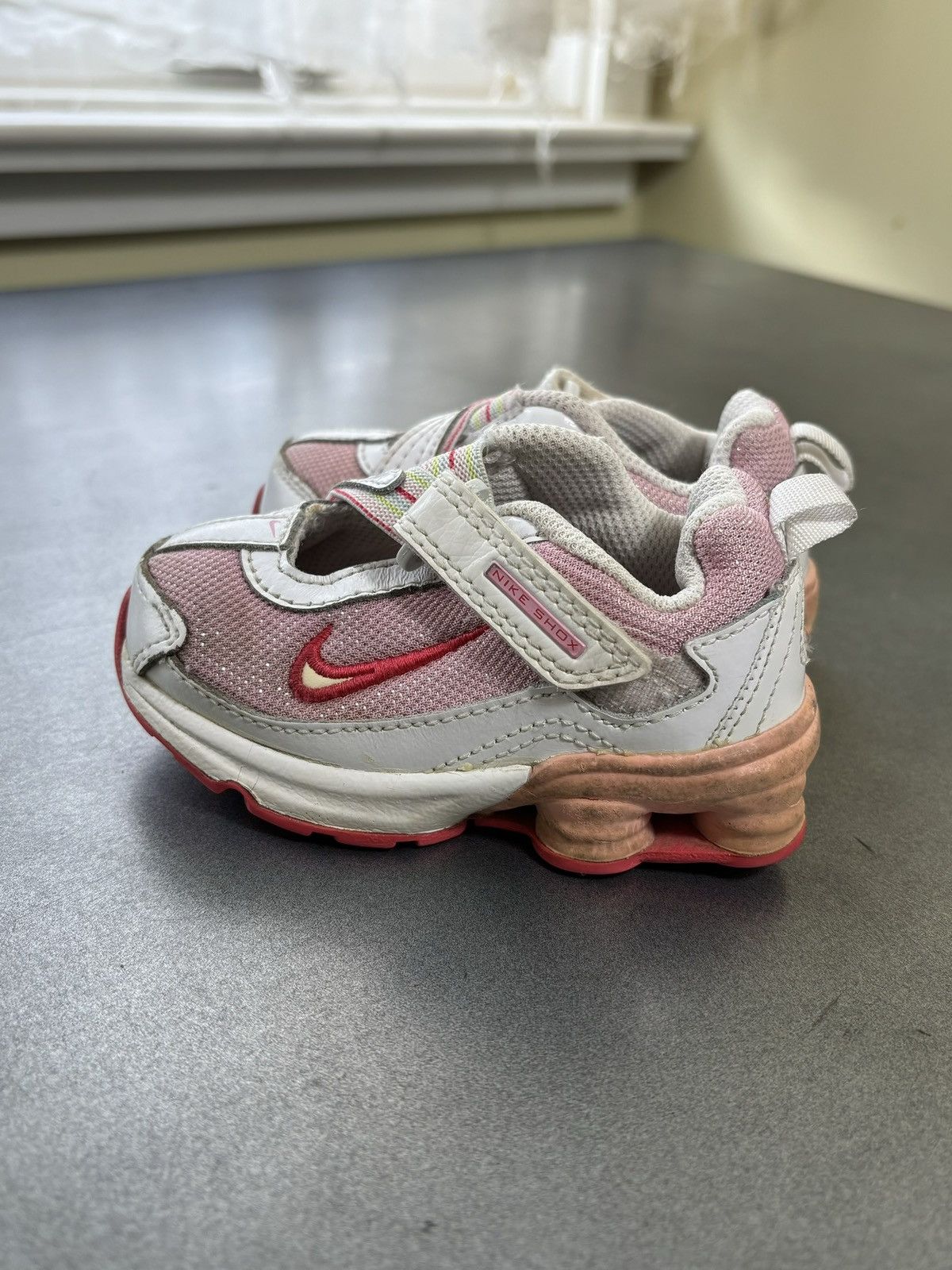 Nike × Vintage 2009 Nike Shox Mary Janes 354946-611 Children Baby Shoes 5C Size US 4 / IT 34 - 14 Thumbnail