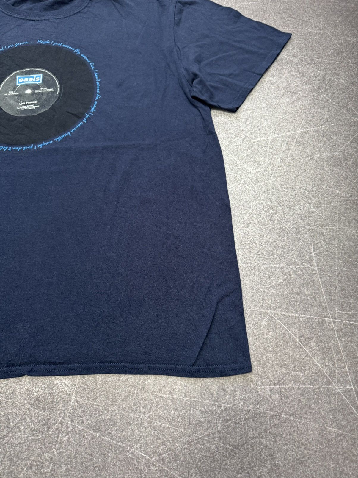 Band Tees Noel Gallagher Oasis Live Forever T shirt Y2k rock Band Size US XXL / EU 58 / 5 - 5 Thumbnail