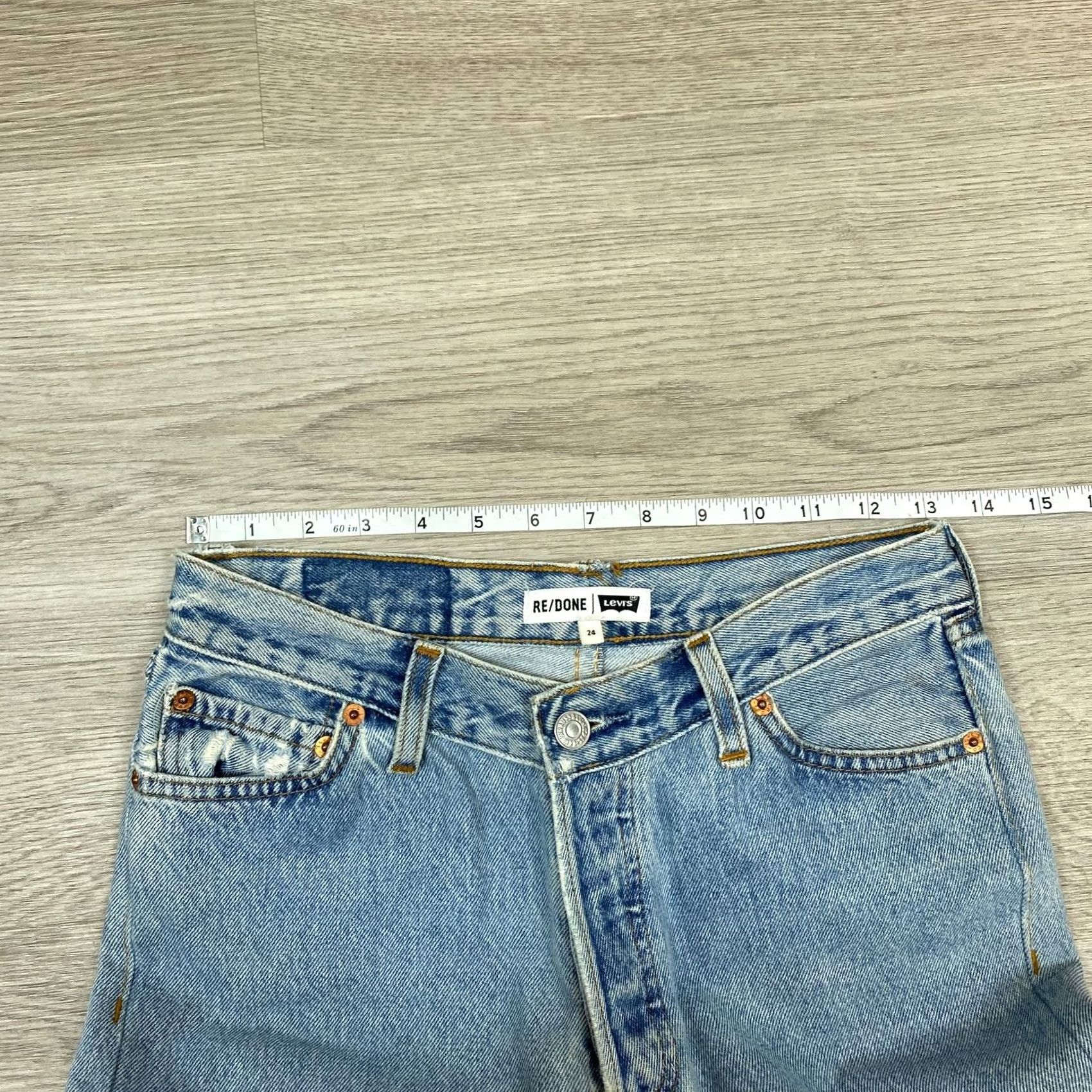 RE/DONE VINTAGE Levi's Re/Done High Rise Slim Straight Leg Jeans Women 24 Blue Jeans Womens 24 Regular Straight Size 42" / US 20 - 6 Thumbnail