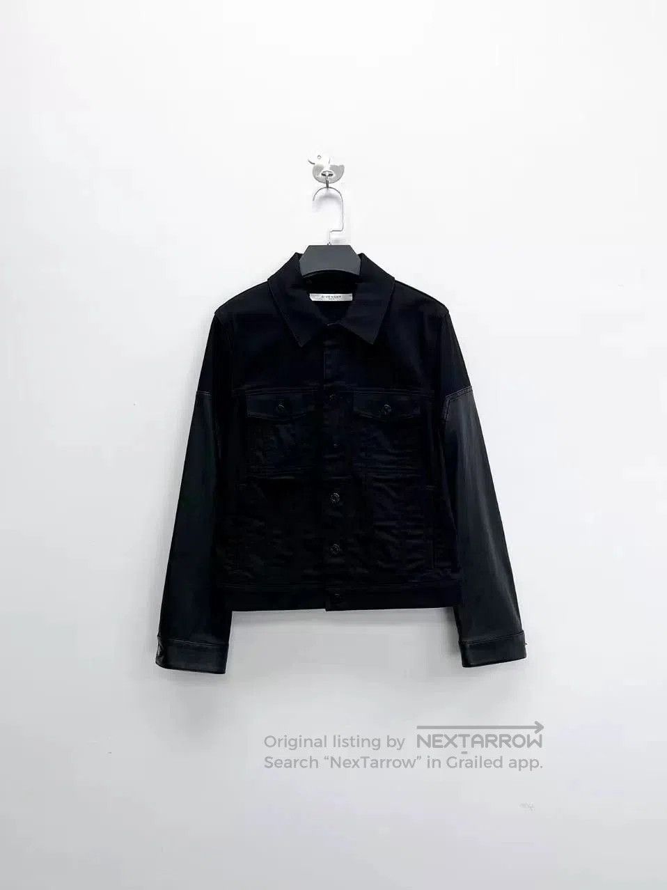 Givenchy givenchy black denim jacket with leather sleeves. Size US S / EU 44-46 / 1 - 1 Thumbnail