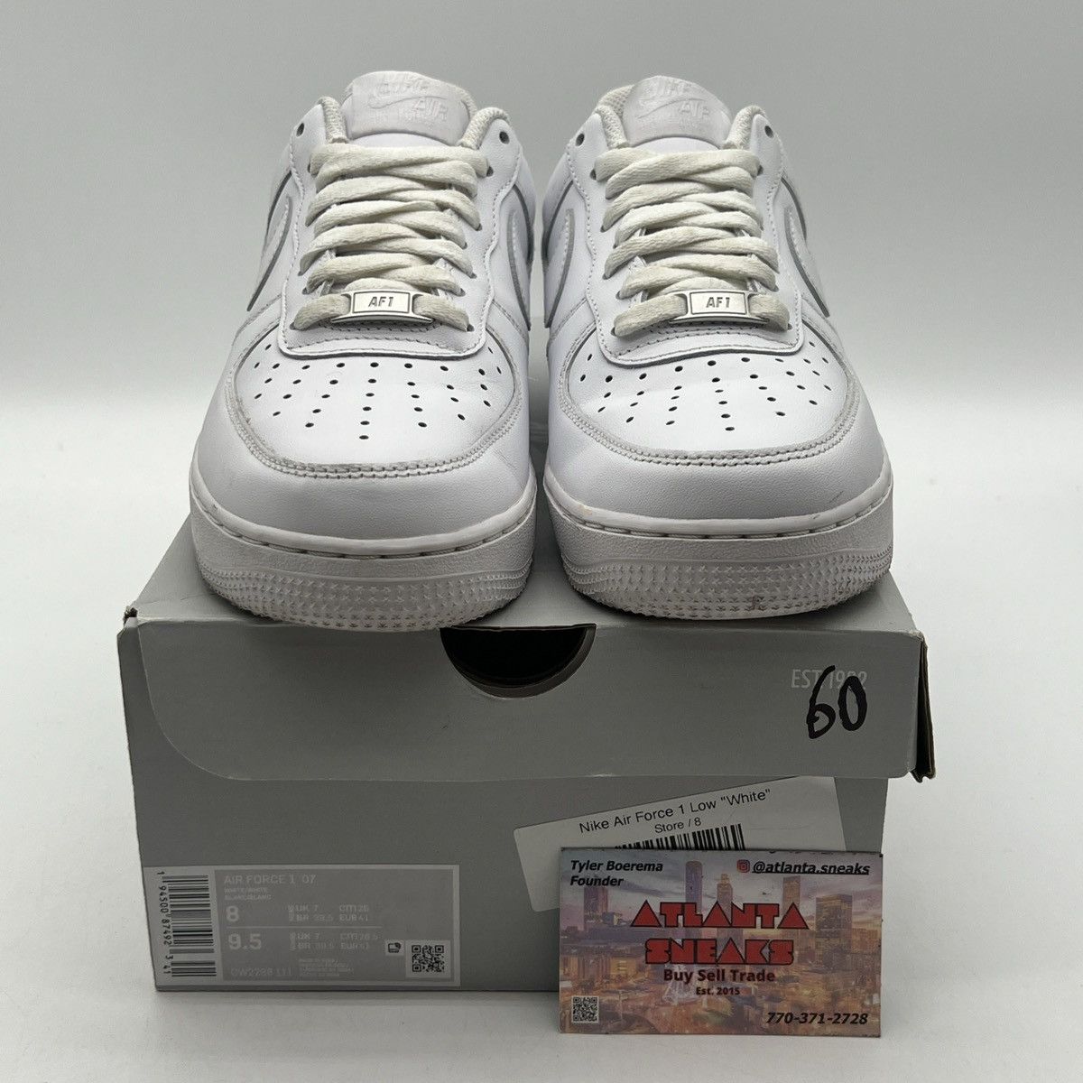 Nike Air Force 1 triple white Size US 8 / EU 41 - 2 Thumbnail