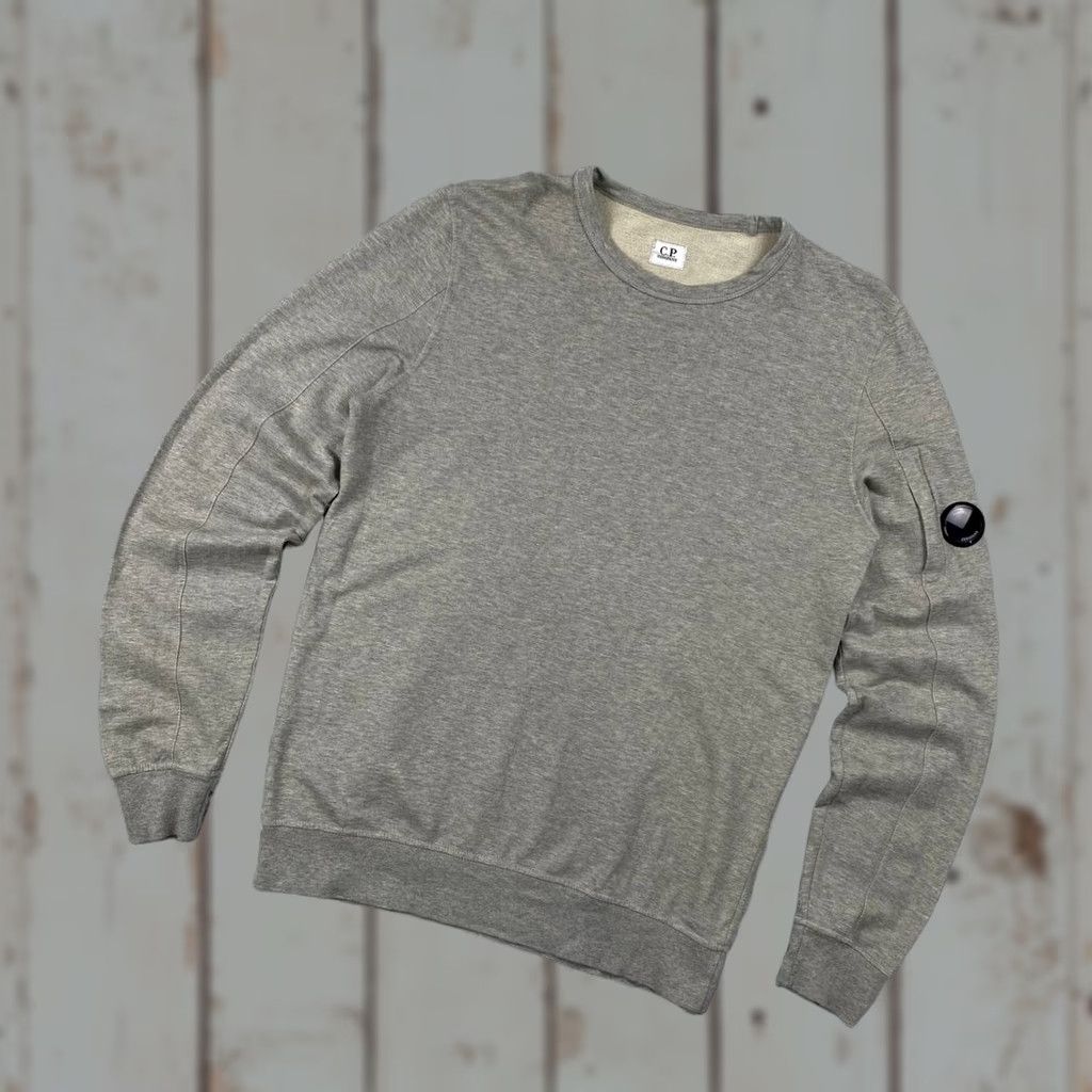 Vintage CP Company Sweatshirt Men L Gray Pullover Crew Neck Regular Size L Size US L / EU 52-54 / 3 - 1 Thumbnail
