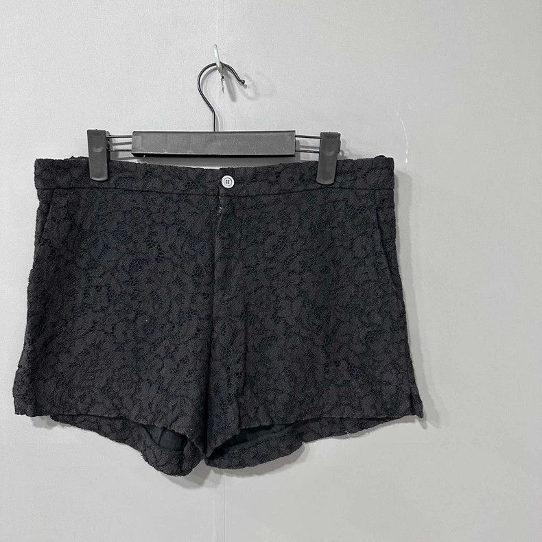 Gucci Gucci Lace floral shorts Size 27" / US 4 / IT 40 - 2 Thumbnail