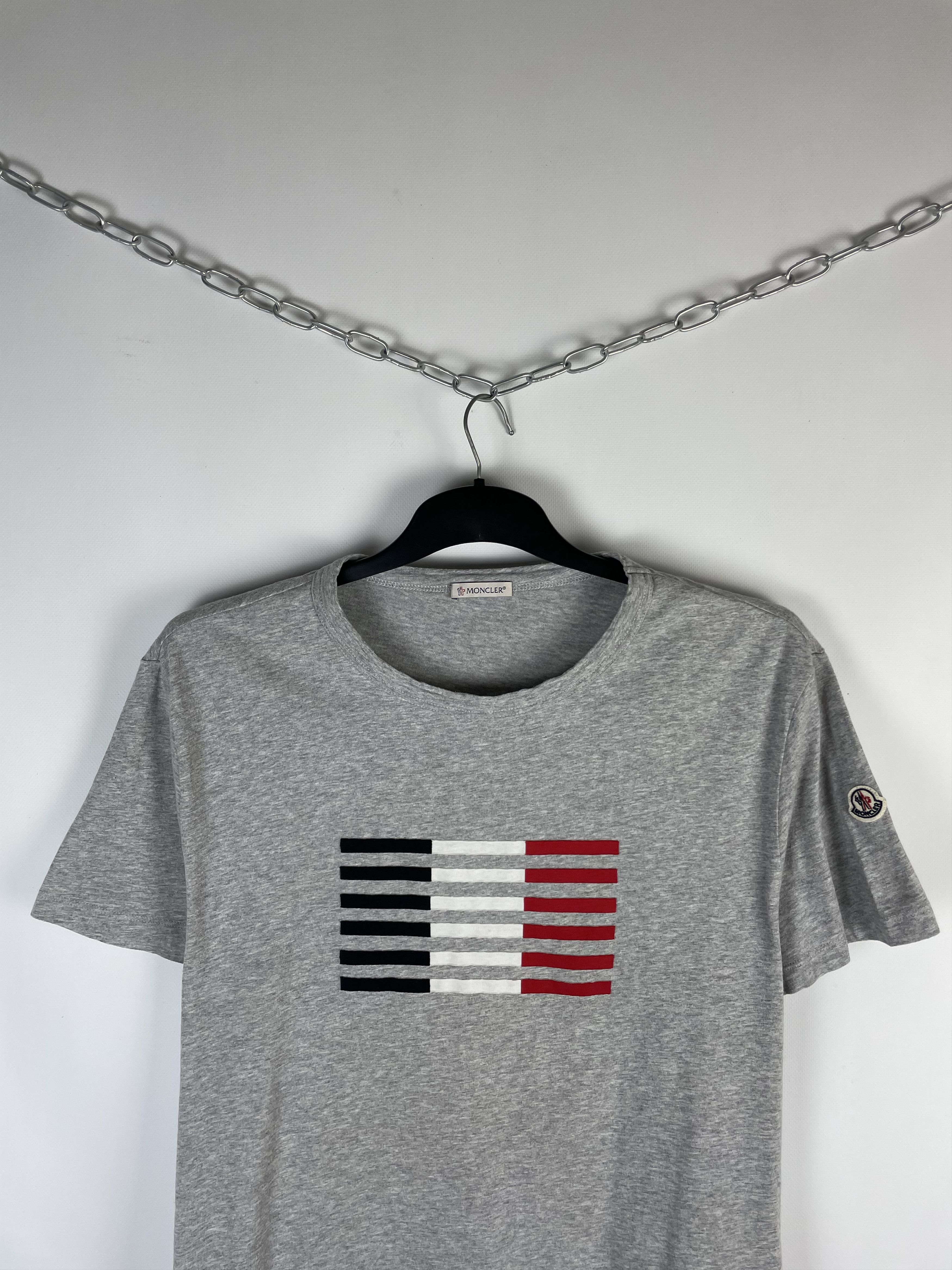 Moncler Moncler T-shirt Size US L / EU 52-54 / 3 - 3 Thumbnail