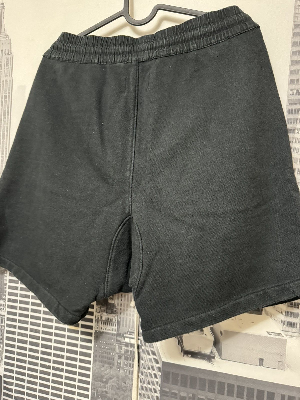 Fear of God FOG Fear of God Essentials Drawstring OG Shorts SZ S Black🔥 Size US 32 / EU 48 - 7 Thumbnail