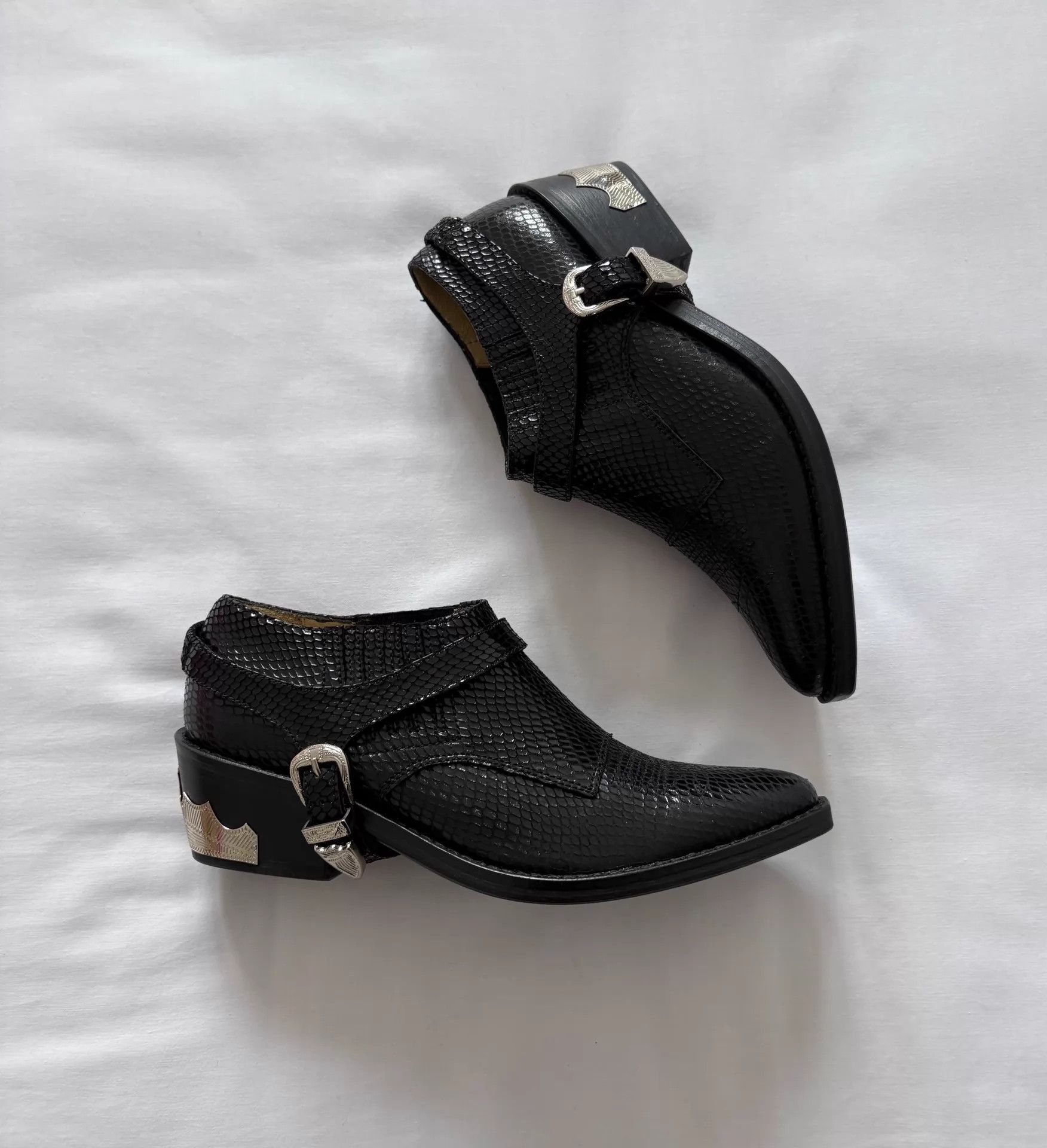 Toga Toga Pulla Snake Strap Rivet Mule 36 Near New Size US 5.5 / IT 35.5 - 7 Thumbnail
