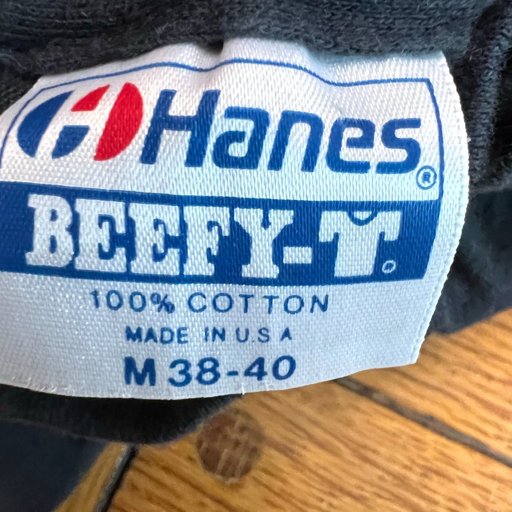 Hanes VINTAGE Hanes Maui 84 Surf T-Shirt Adult M Blue Single Stitch Mens Size US M / EU 48-50 / 2 - 6 Thumbnail