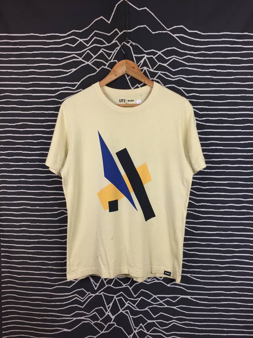 Uniqlo Uniqlo MoMA Museum of Modern Art Liubov Popova Tee Size US M / EU 48-50 / 2 - 2 Thumbnail