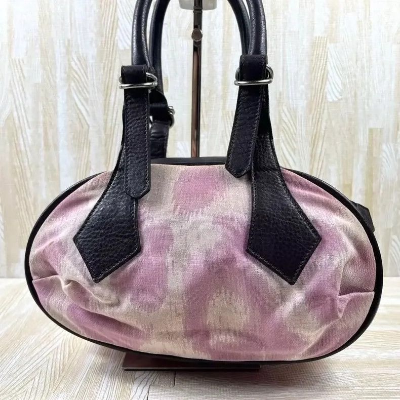 Vivienne Westwood Vivienne Westwood size os Pink leopard print underarm puff Size ONE SIZE - 3 Thumbnail